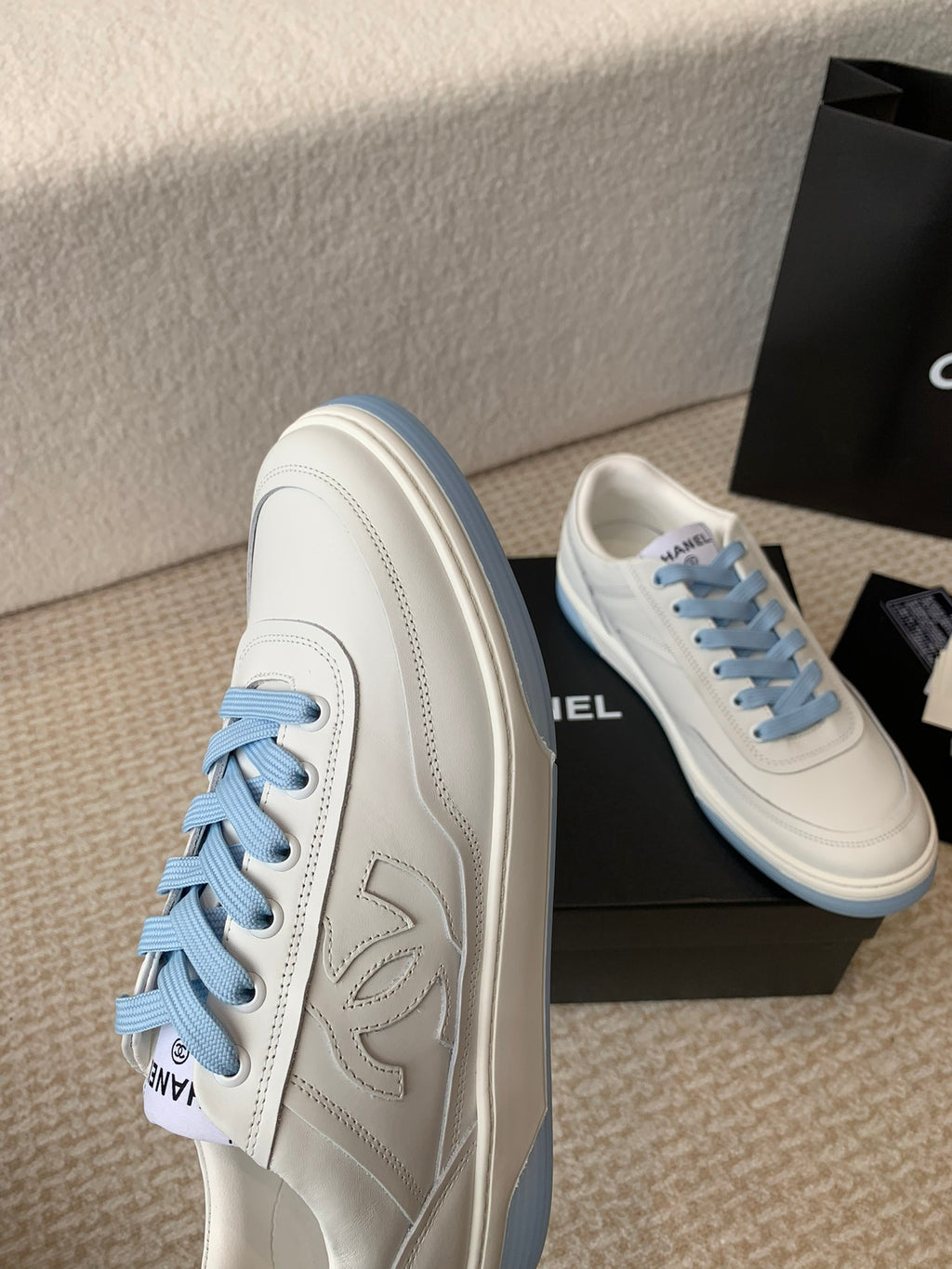Luxury Shoes Chanel Unisex