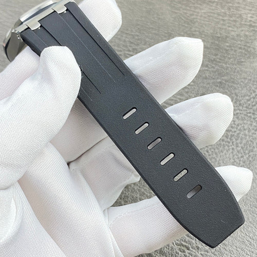Audemars Piguet Royal Oak Offshore watch strap in black rubber with silver pin buckle