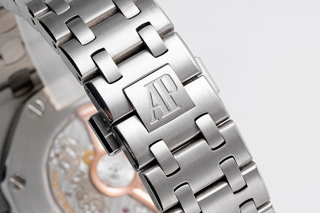 Stainless steel bracelet with AP logo engraving and folding clasp