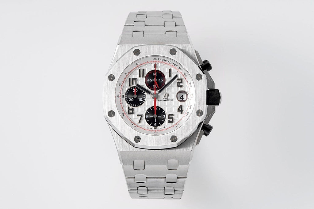 Royal Oak Offshore watch full view, stainless steel bracelet, octagonal case, white dial
