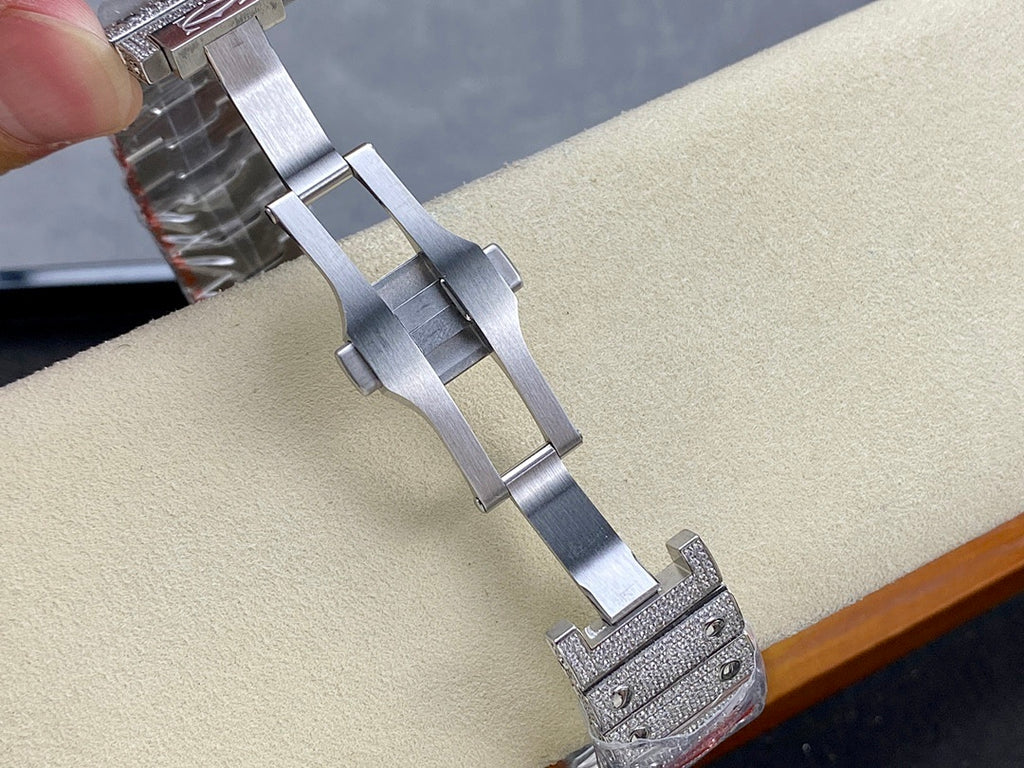 Cartier diamond watch bracelet links and deployant clasp, silver metal with small stones