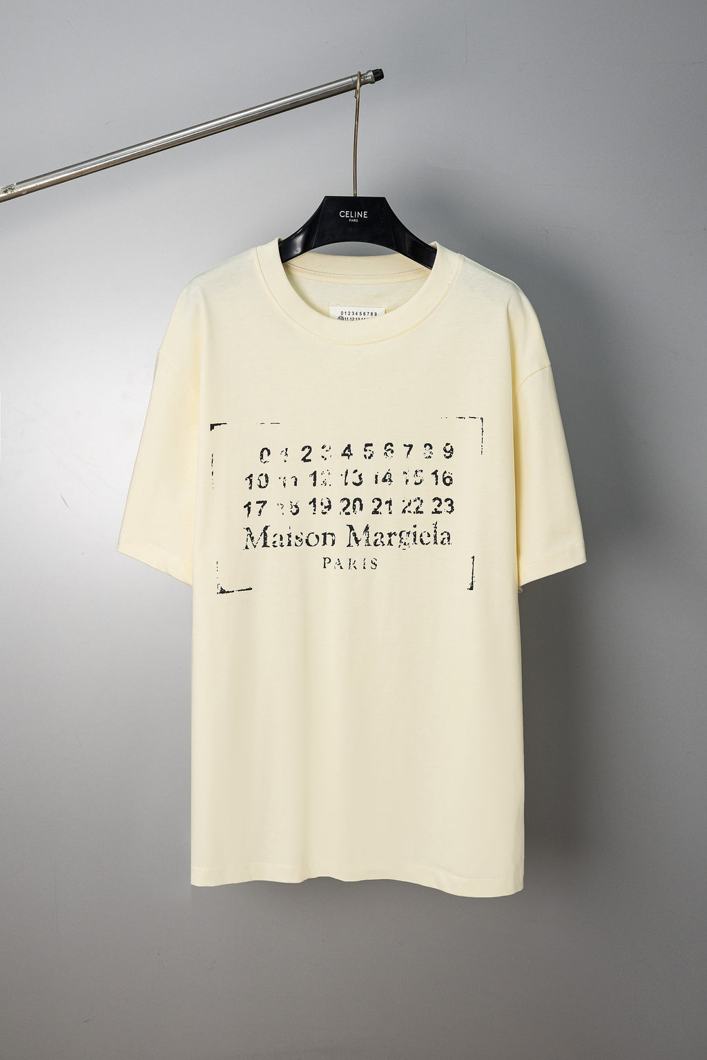 Cream Maison Margiela T-shirt with graphic numbers and “PARIS” print