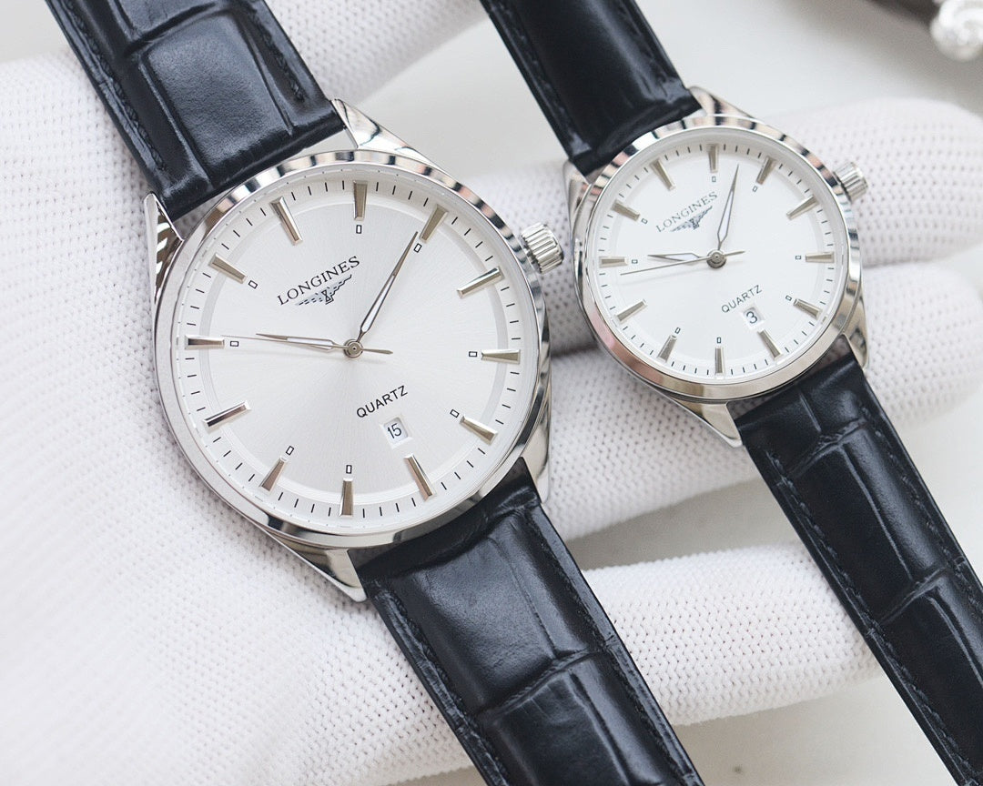 Quartz wristwatches with white dial and dark leather strap, silver case, two-pack.