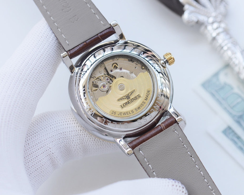 Analog wristwatch with brown leather strap, see-through caseback with inner mechanism