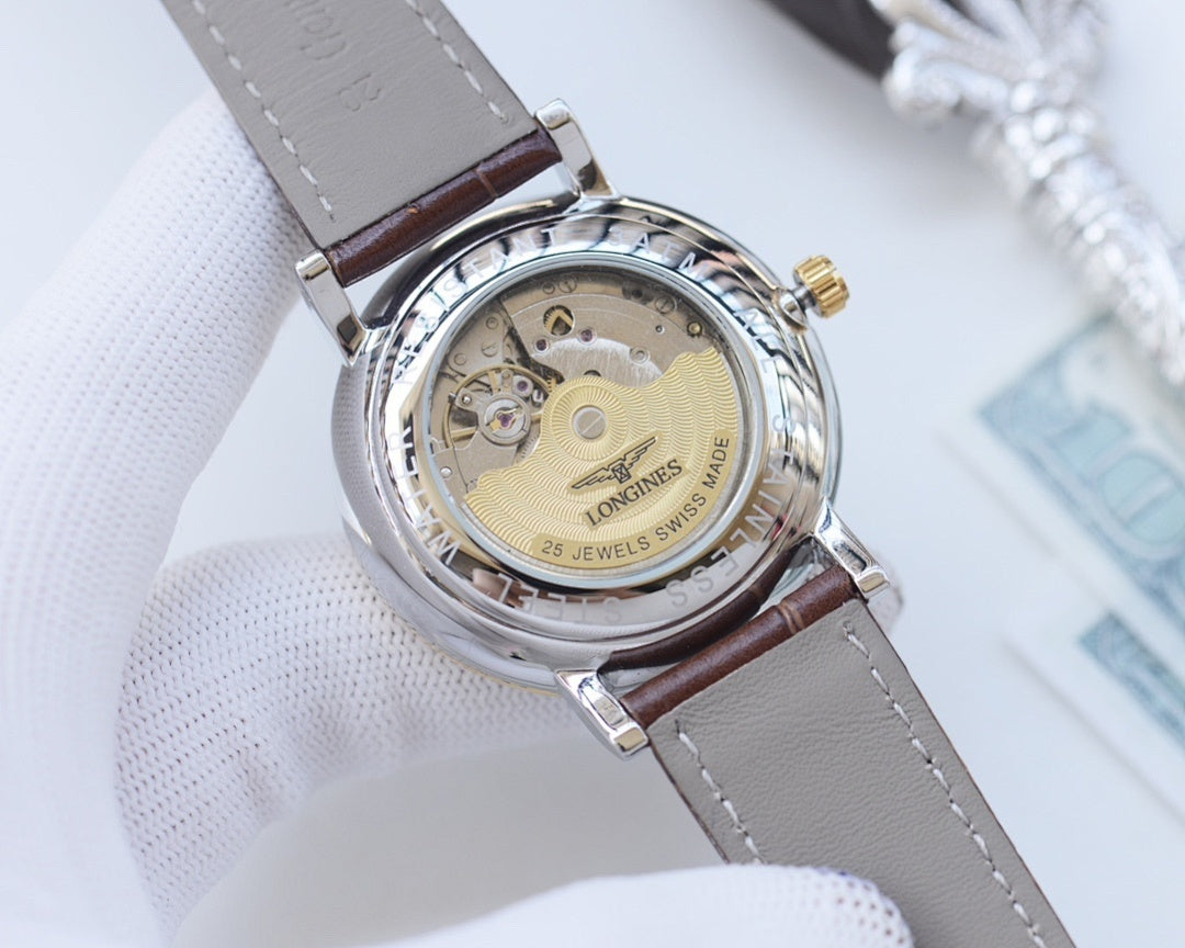 Analog wristwatch with brown leather strap, see-through caseback with inner mechanism