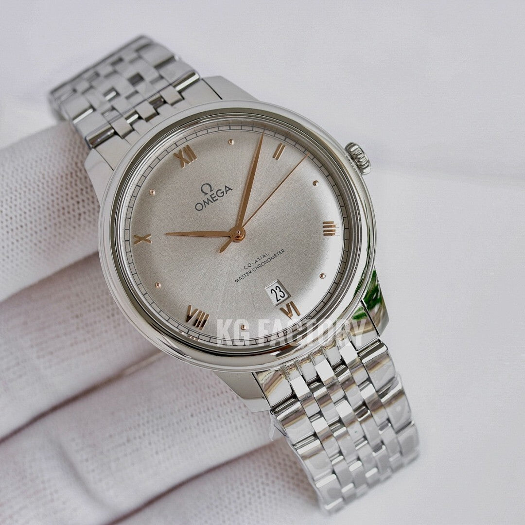 Stainless steel wristwatch with light gray dial, gold-tone hands, metal bracelet