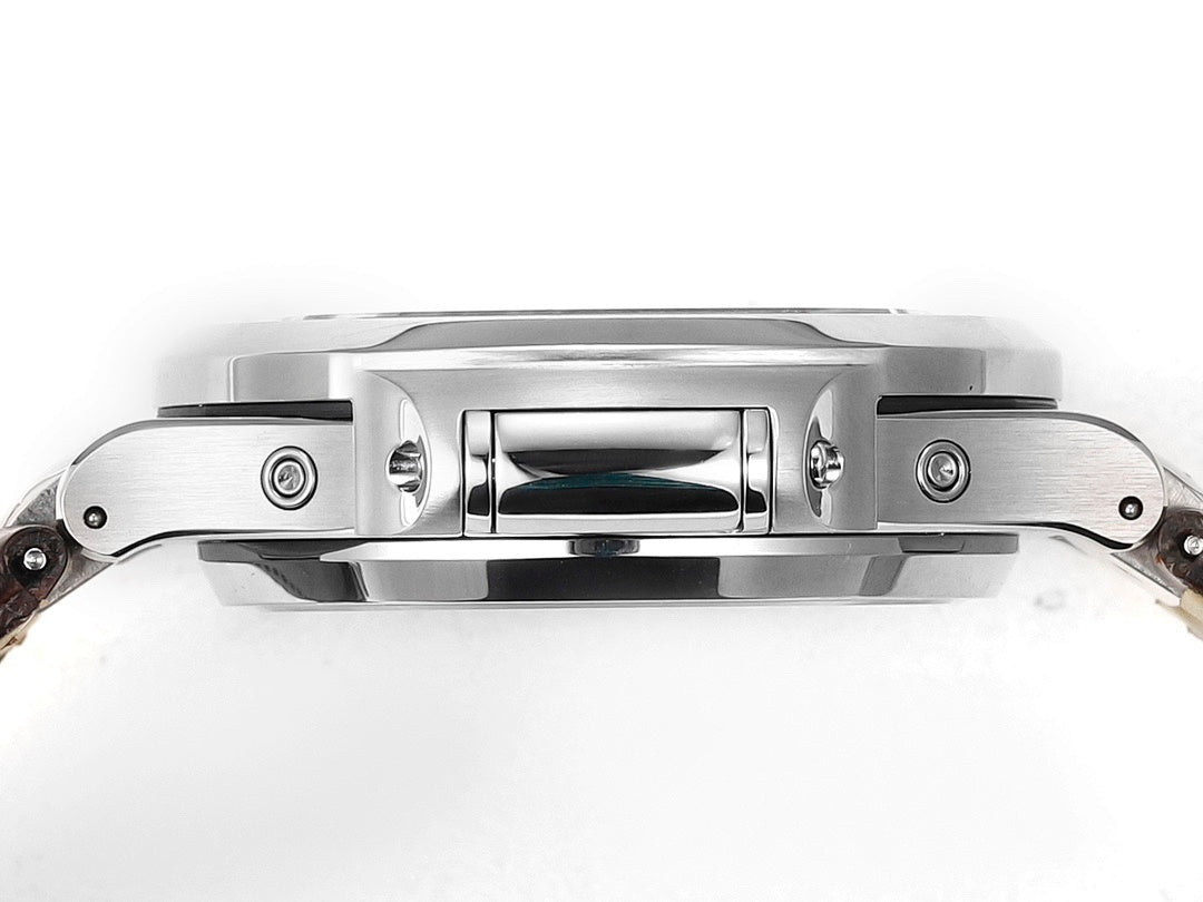 Stainless steel Patek Philippe watch side with polished bracelet-like links