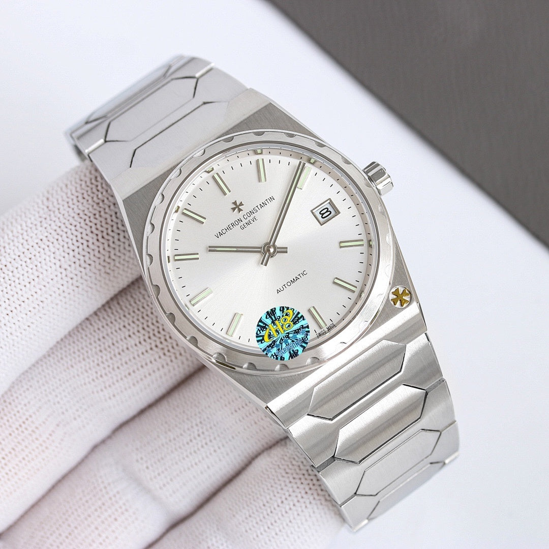 Vacheron Constantin wristwatch with white dial and steel link bracelet