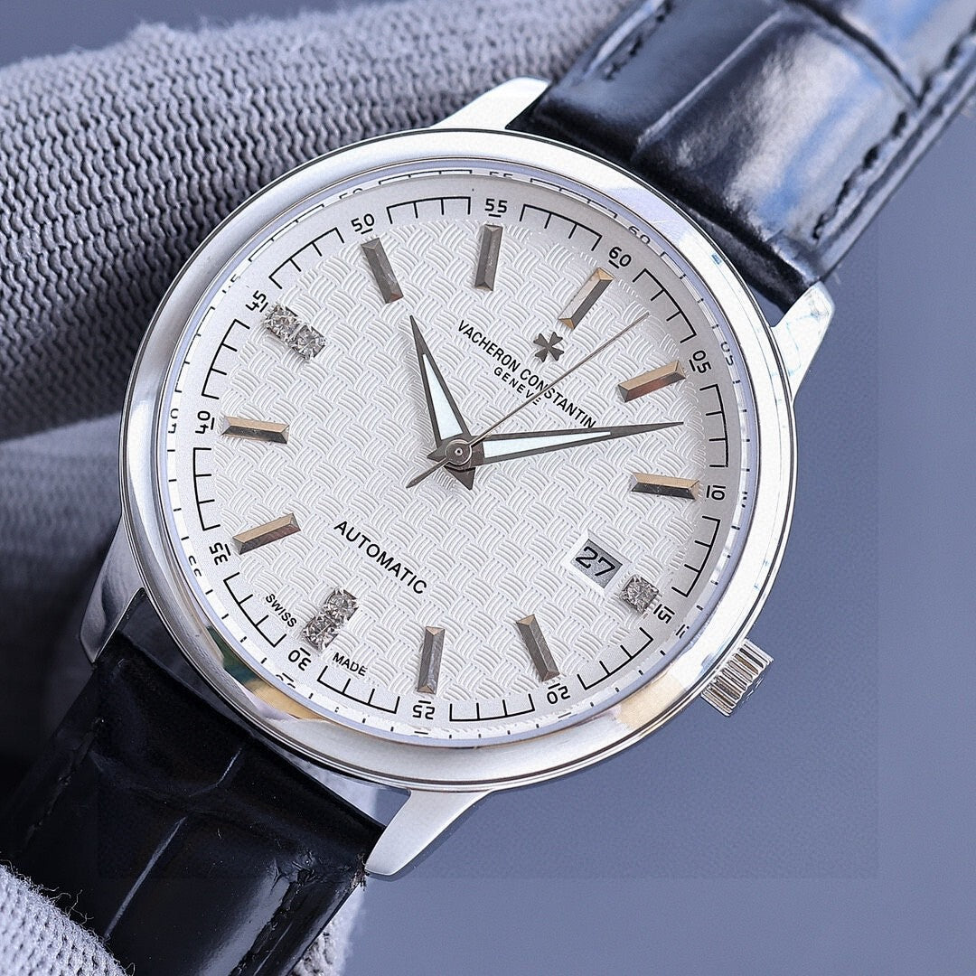 Vacheron Constantin watch, white textured dial, dark blue leather strap, steel case, date 27.