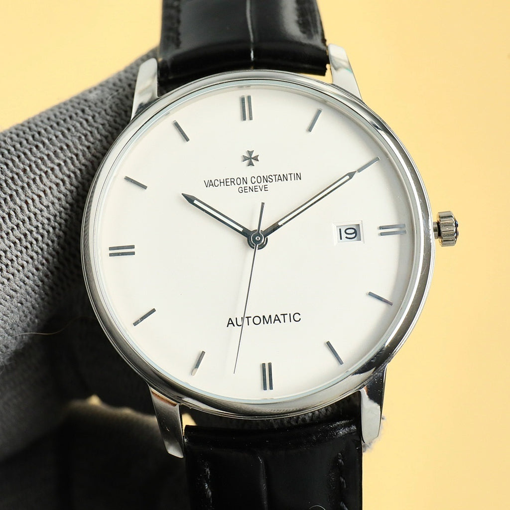 Vacheron Constantin automatic wristwatch with white dial, silver-tone case, date 19