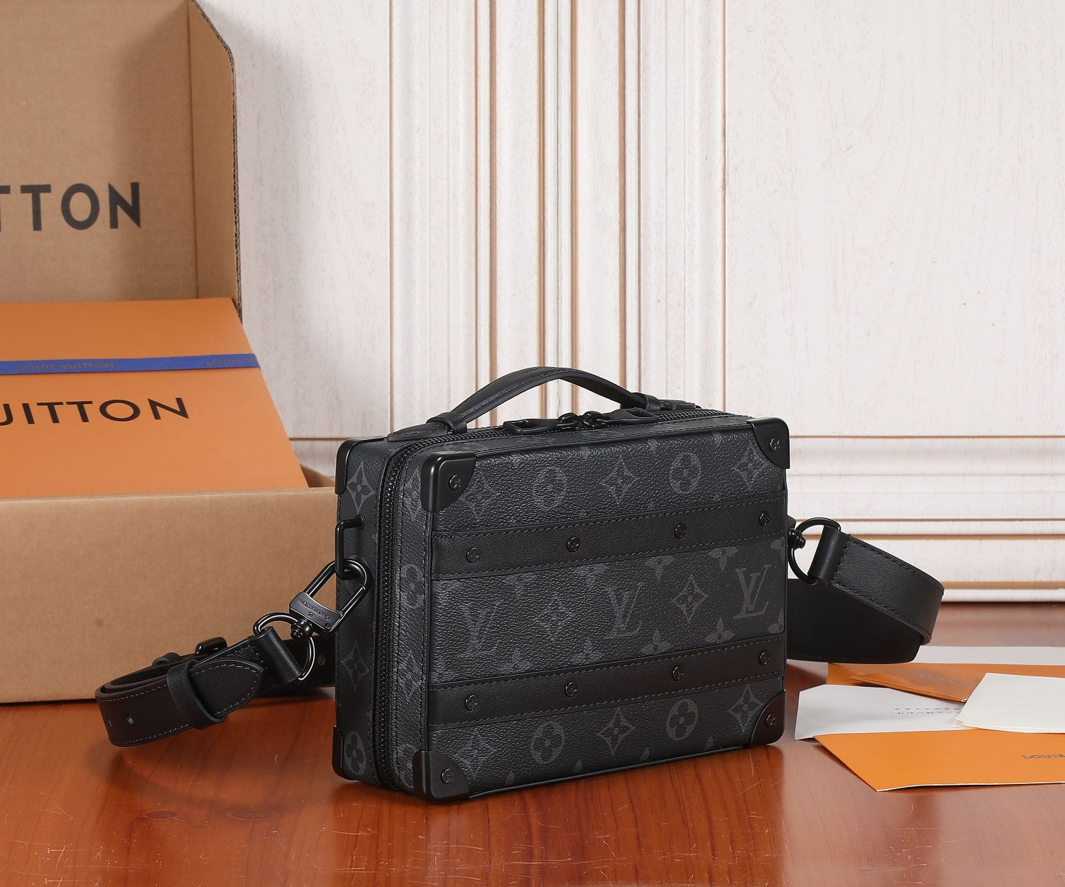 Bags Men Louis Vuitton