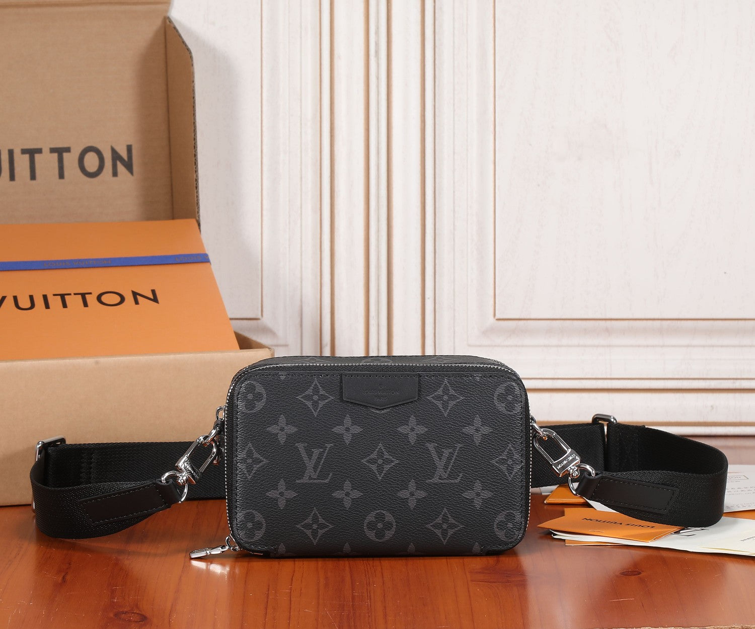 Bags Men Louis Vuitton