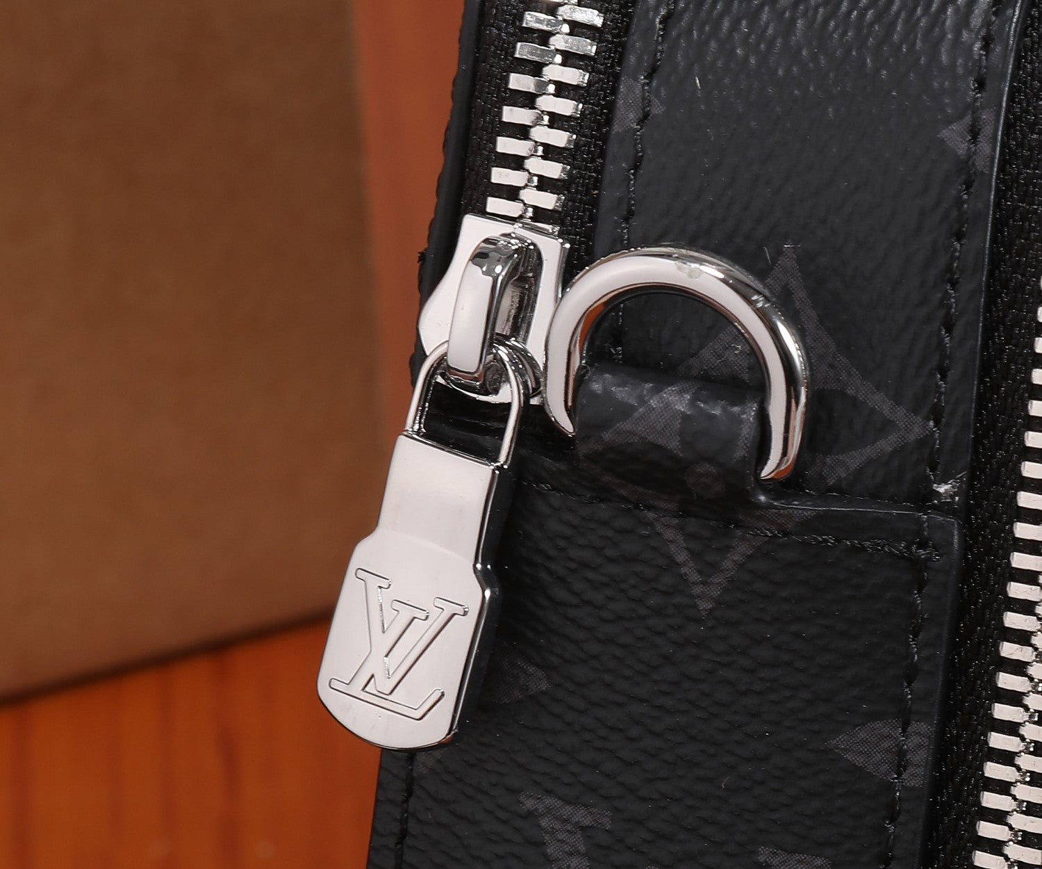 Bags Men Louis Vuitton