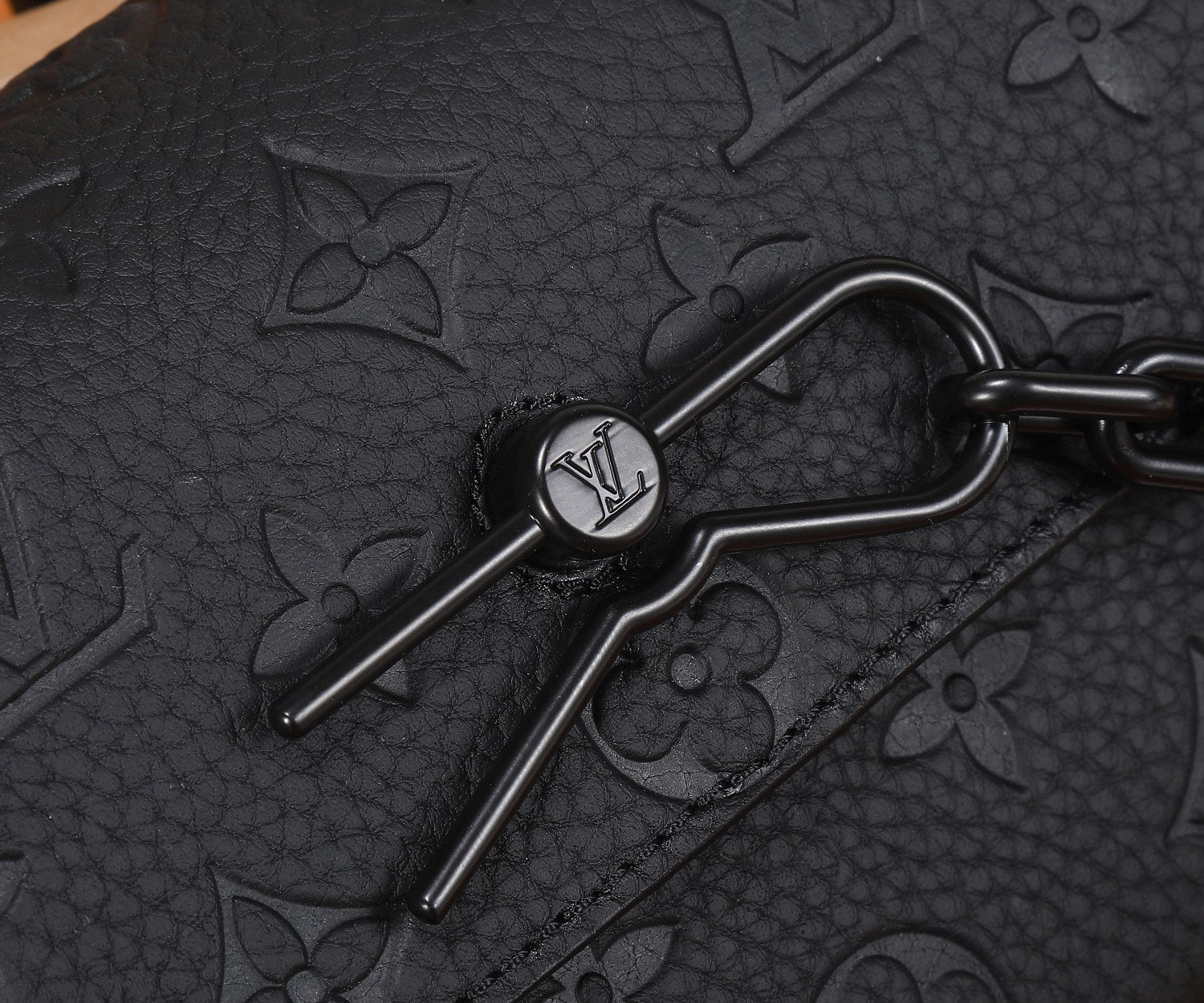 Bags Men Louis Vuitton