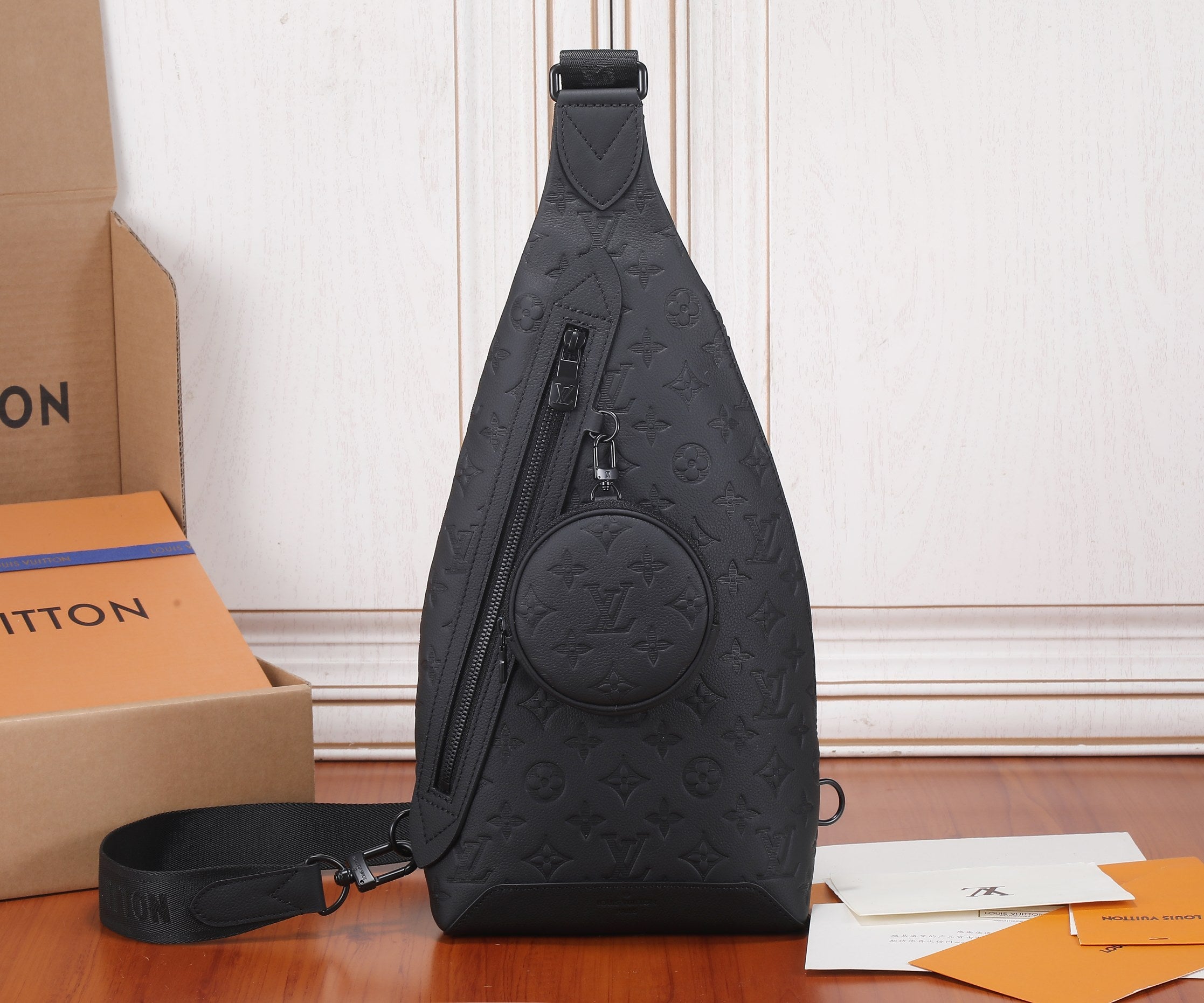 Bags Men Louis Vuitton