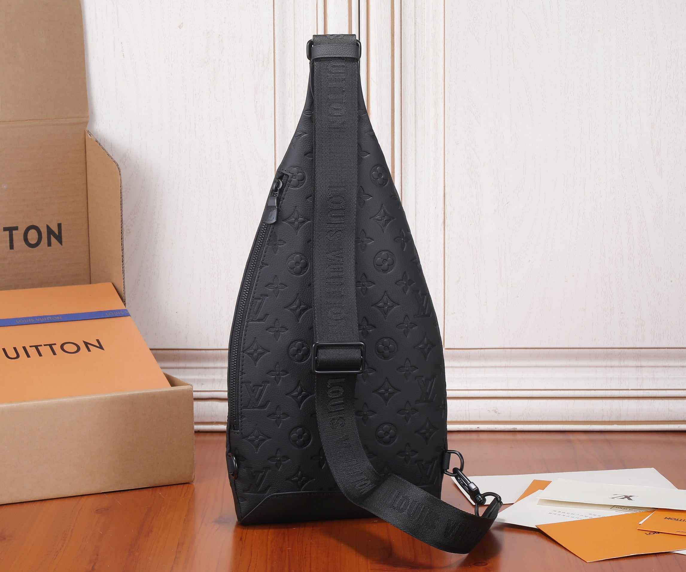 Bags Men Louis Vuitton