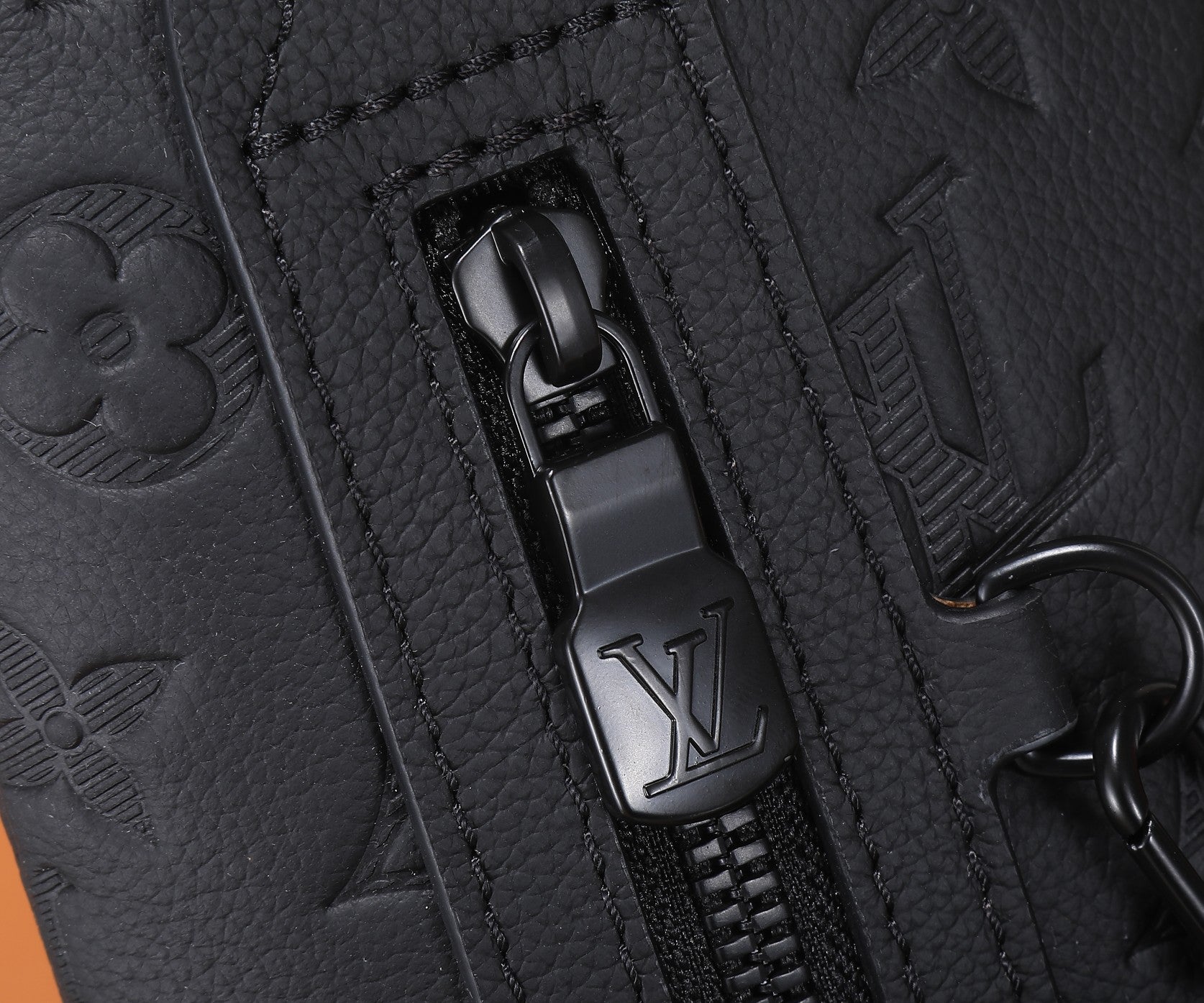 Bags Men Louis Vuitton