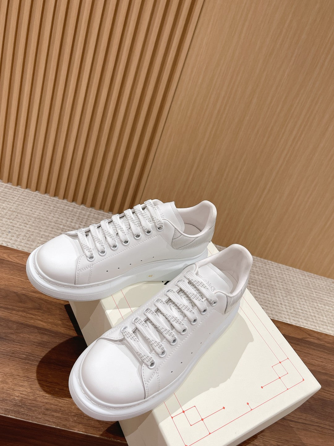 Luxury Shoes Alexander McQueen