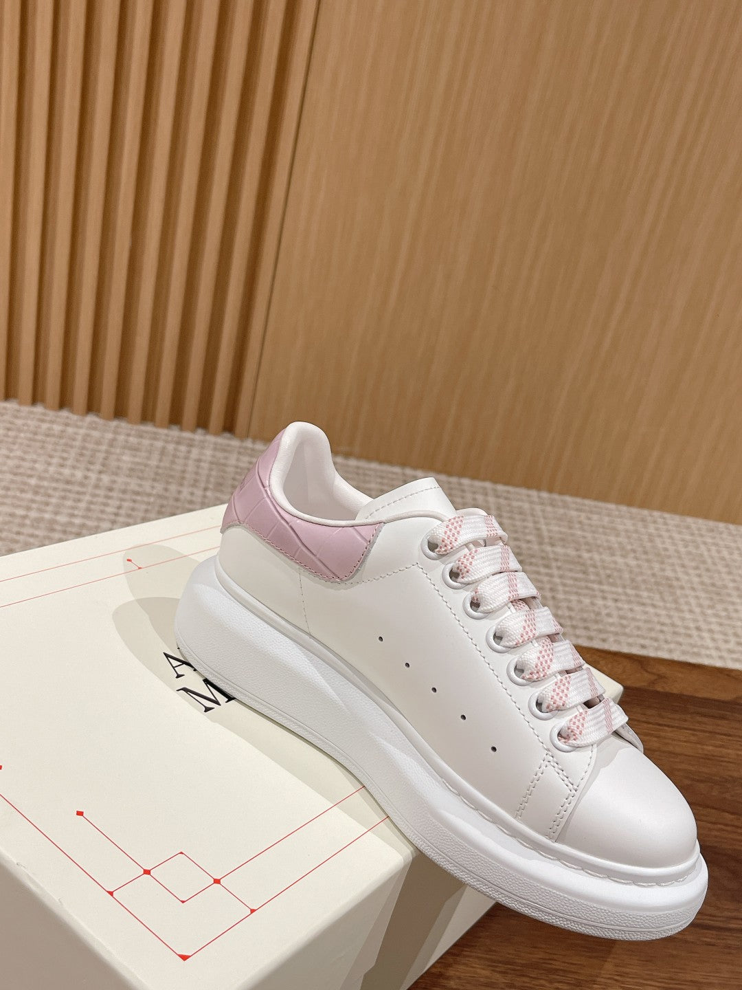Luxury Shoes Alexander McQueen