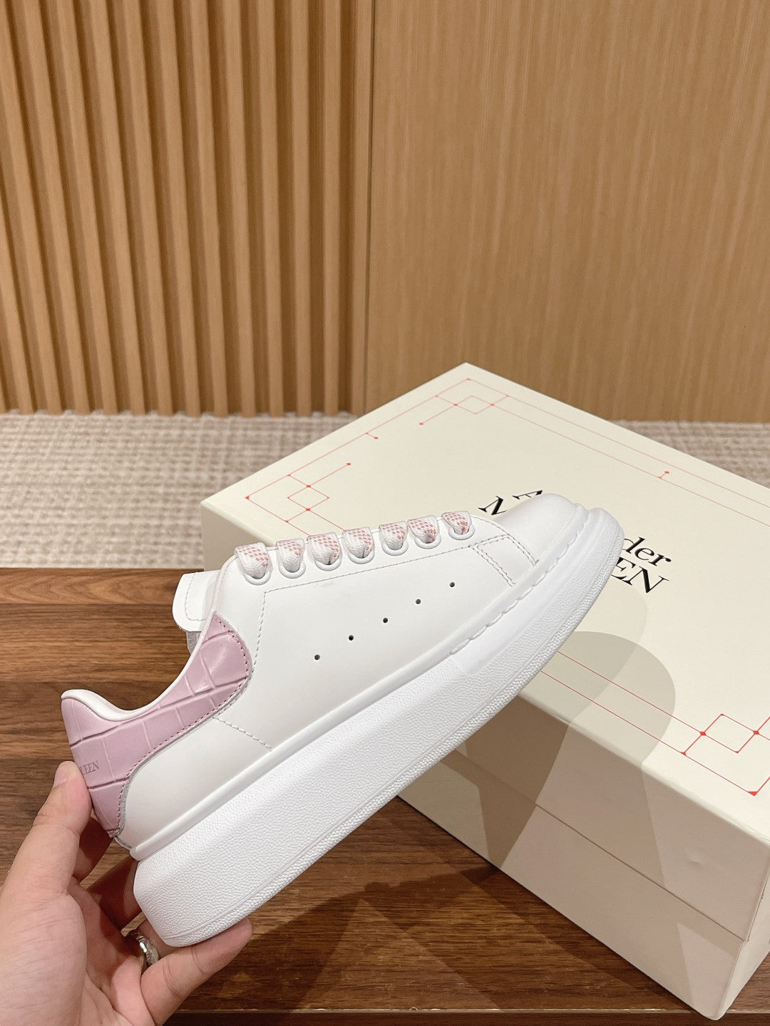 Luxury Shoes Alexander McQueen
