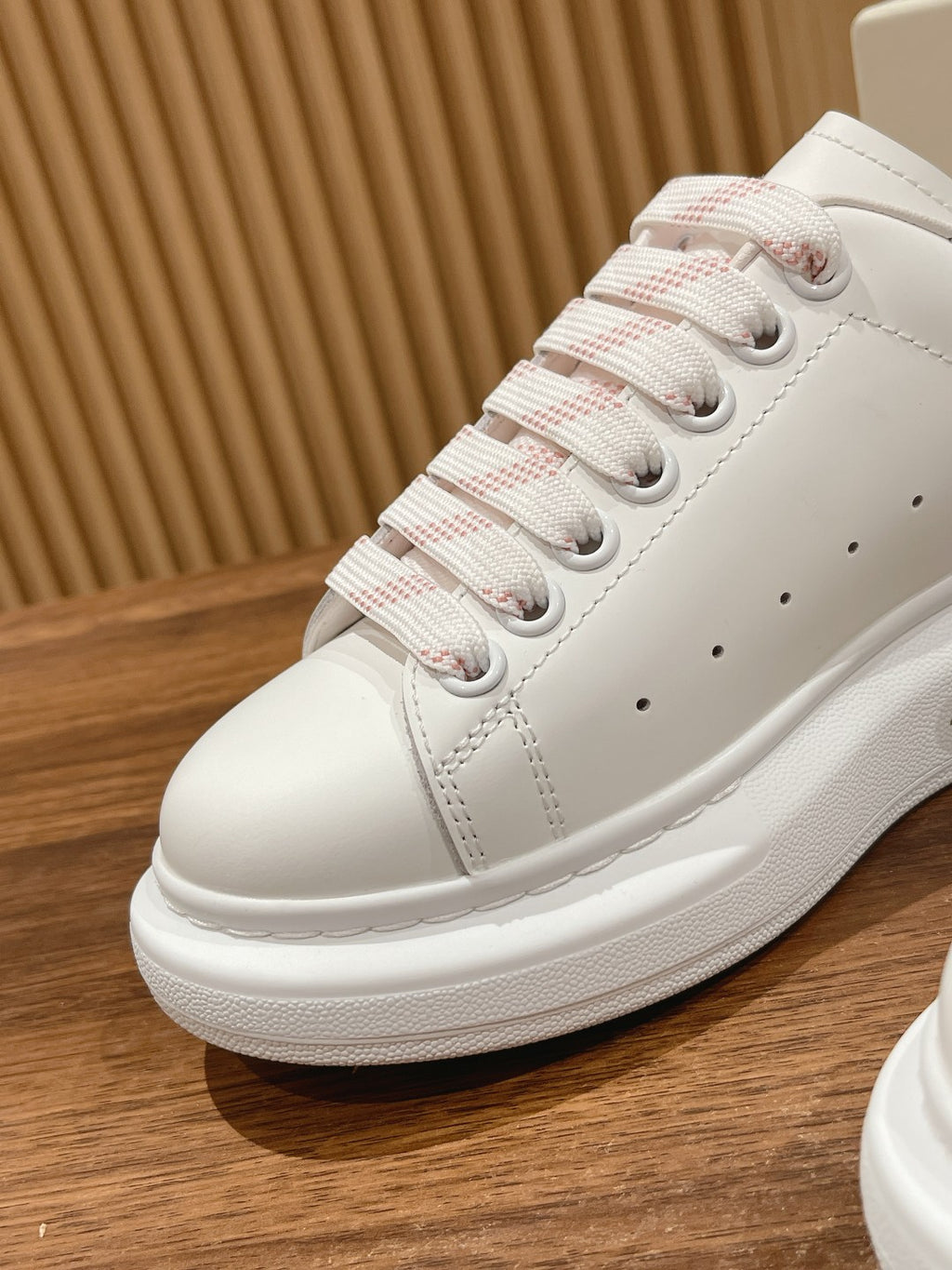 Luxury Shoes Alexander McQueen