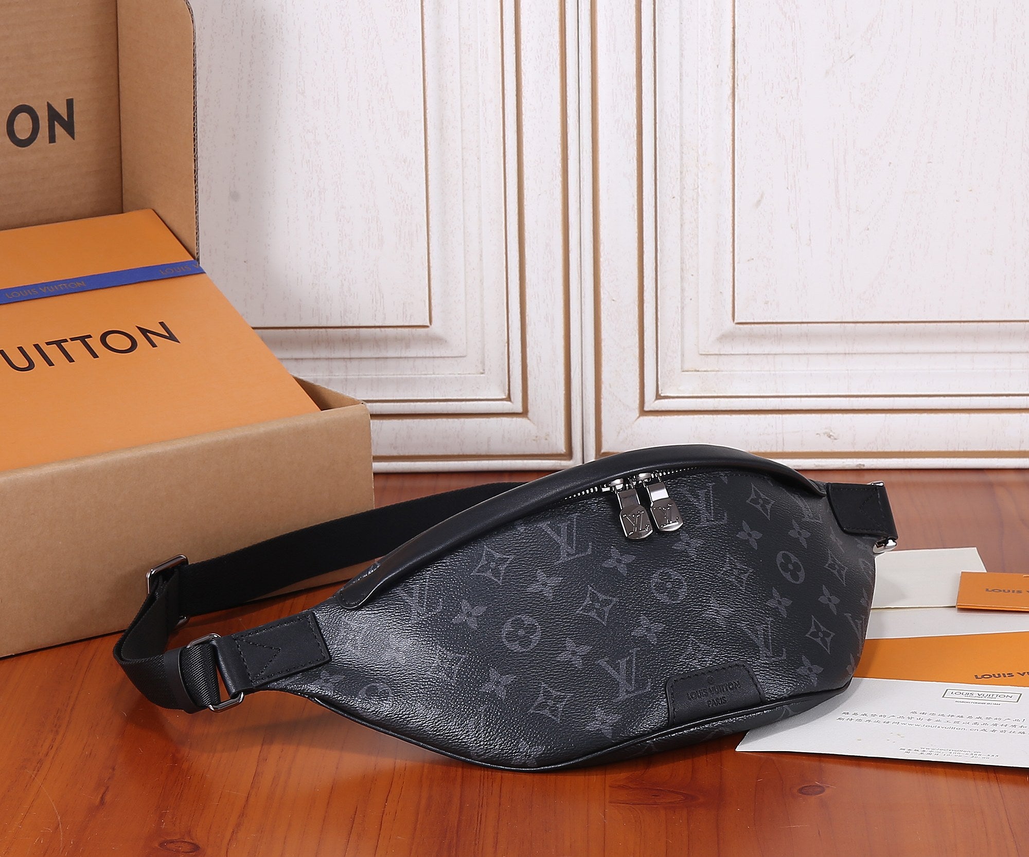 Bags Men Louis Vuitton
