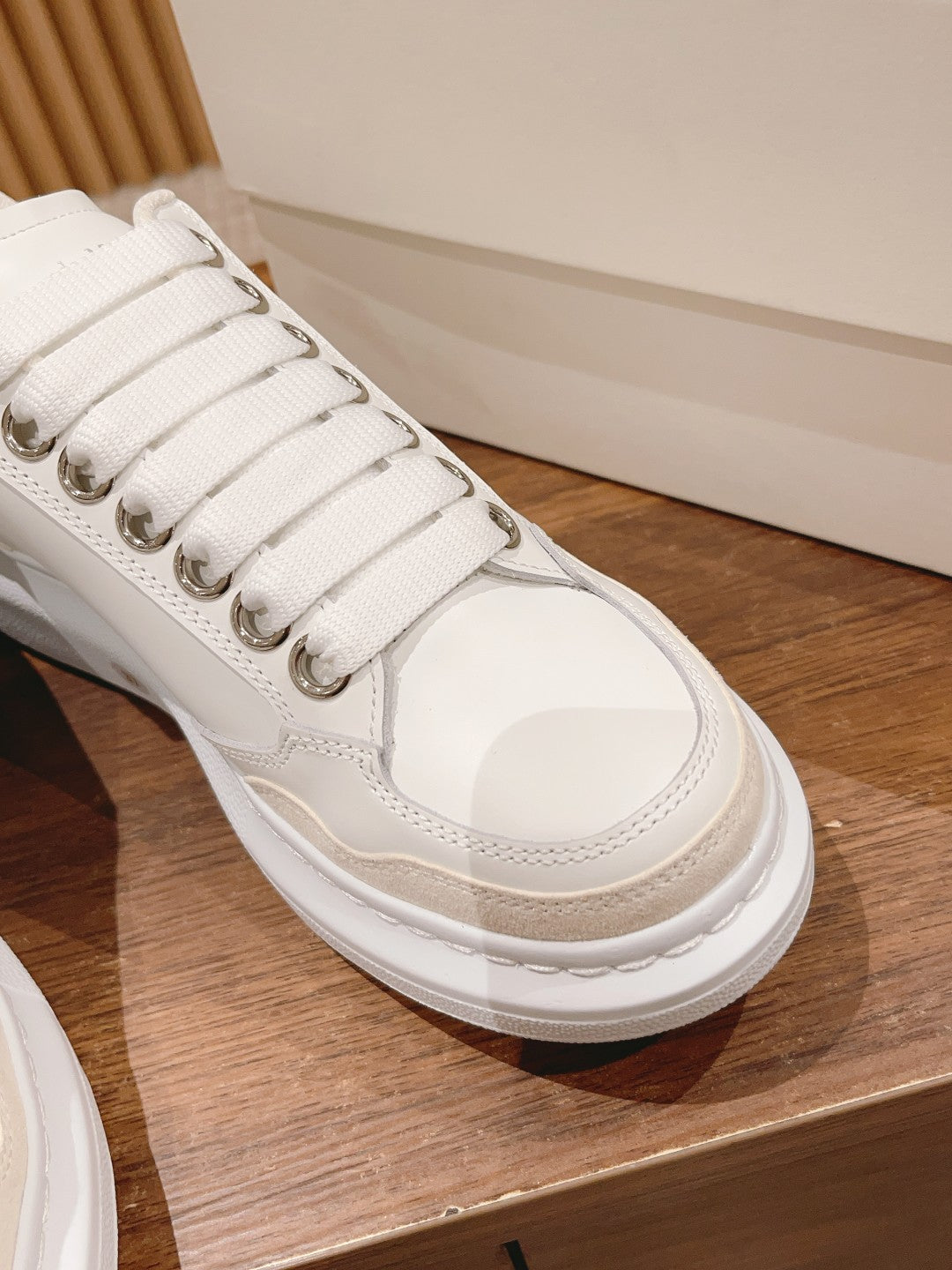 Luxury Shoes Alexander McQueen