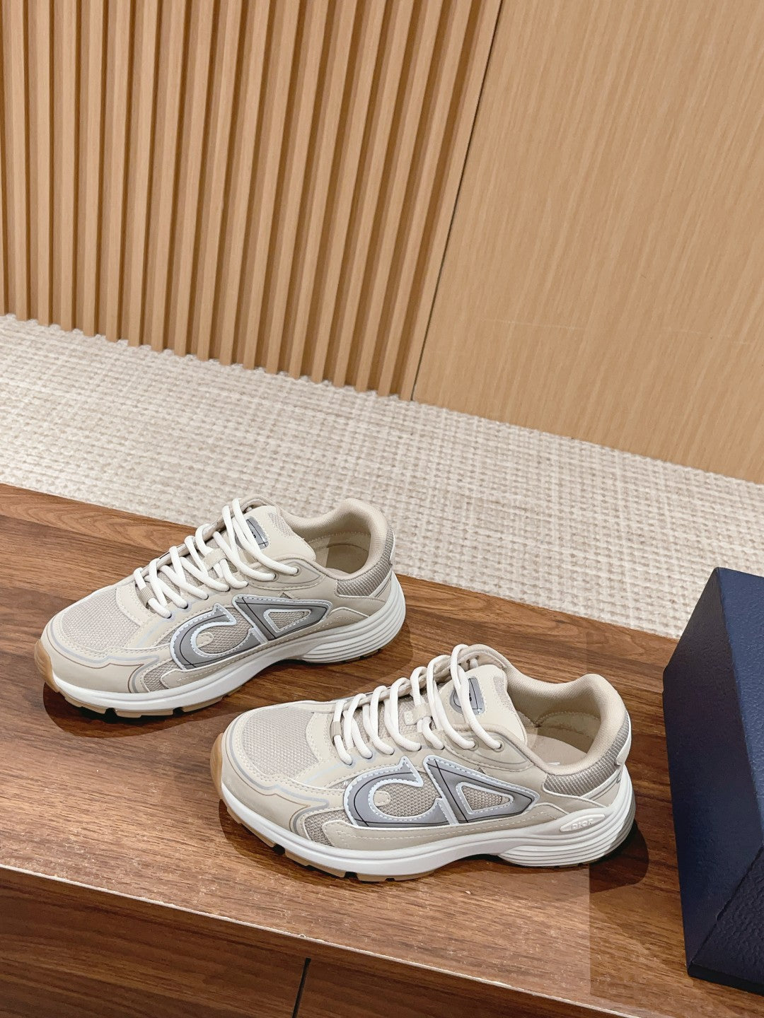 Luxury Shoes Dior Unisex