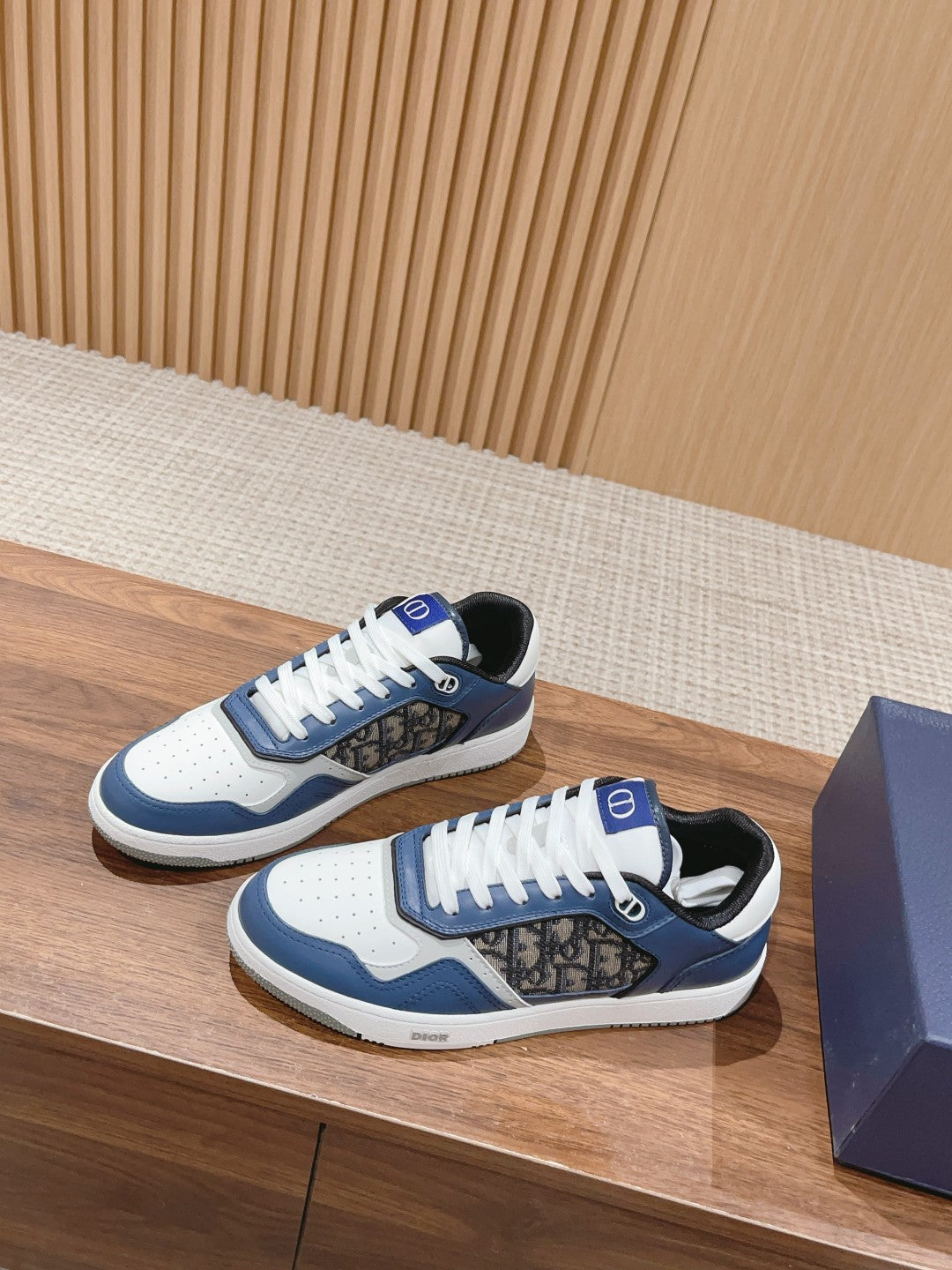 Luxury Shoes Dior Unisex