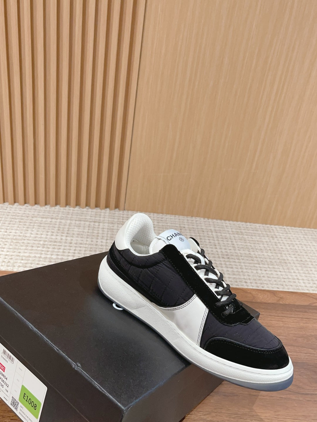 Luxury Shoes Chanel Unisex
