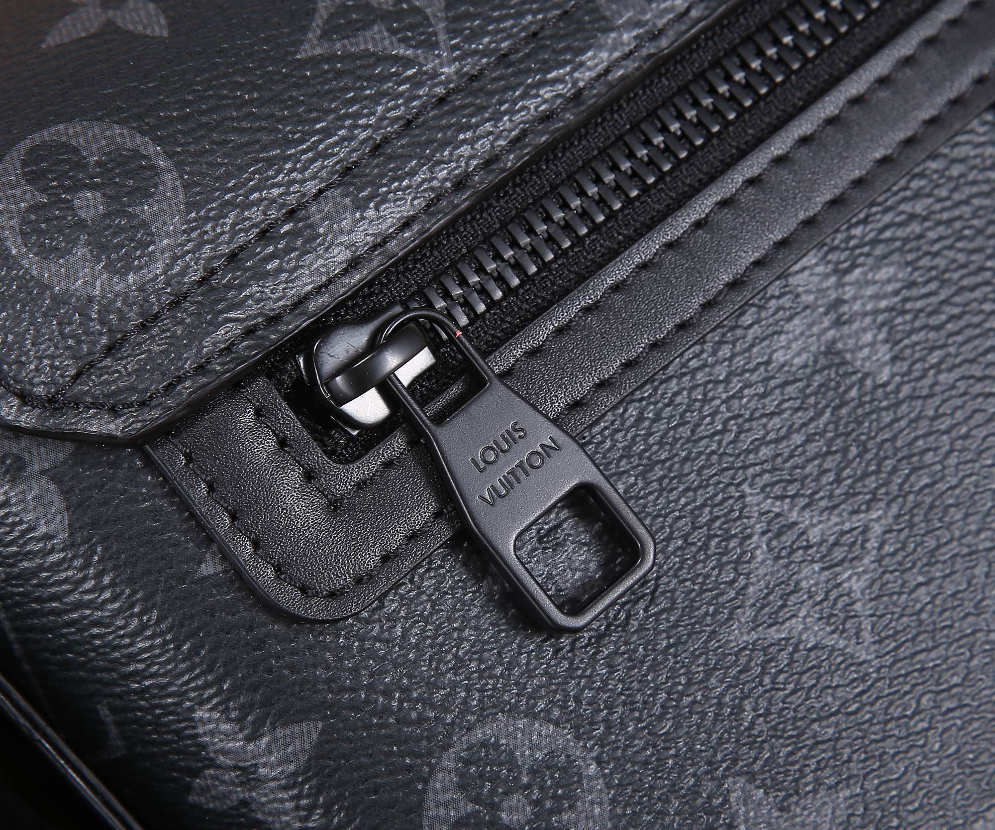 Bags Men Louis Vuitton