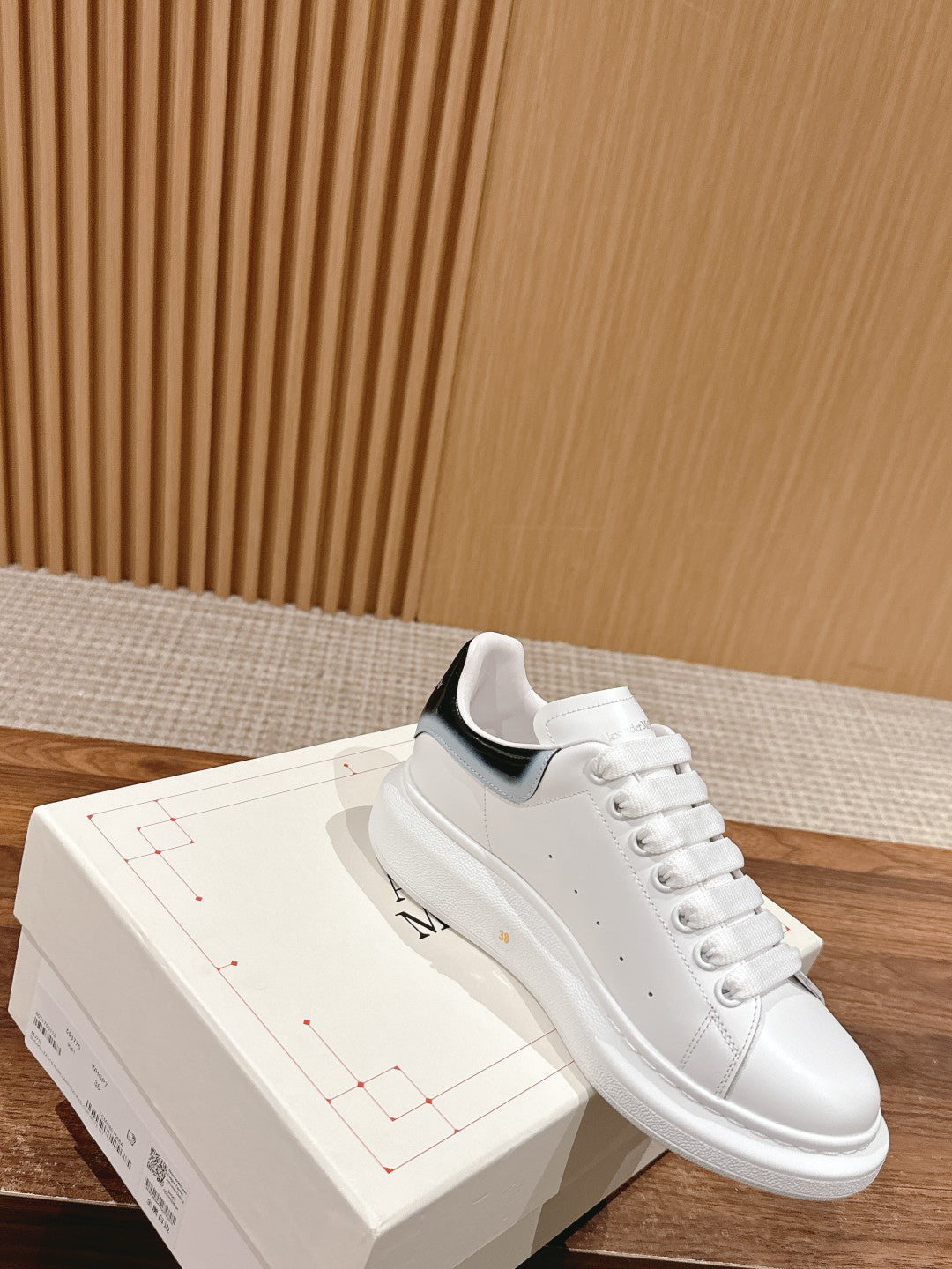 Luxury Shoes Alexander McQueen
