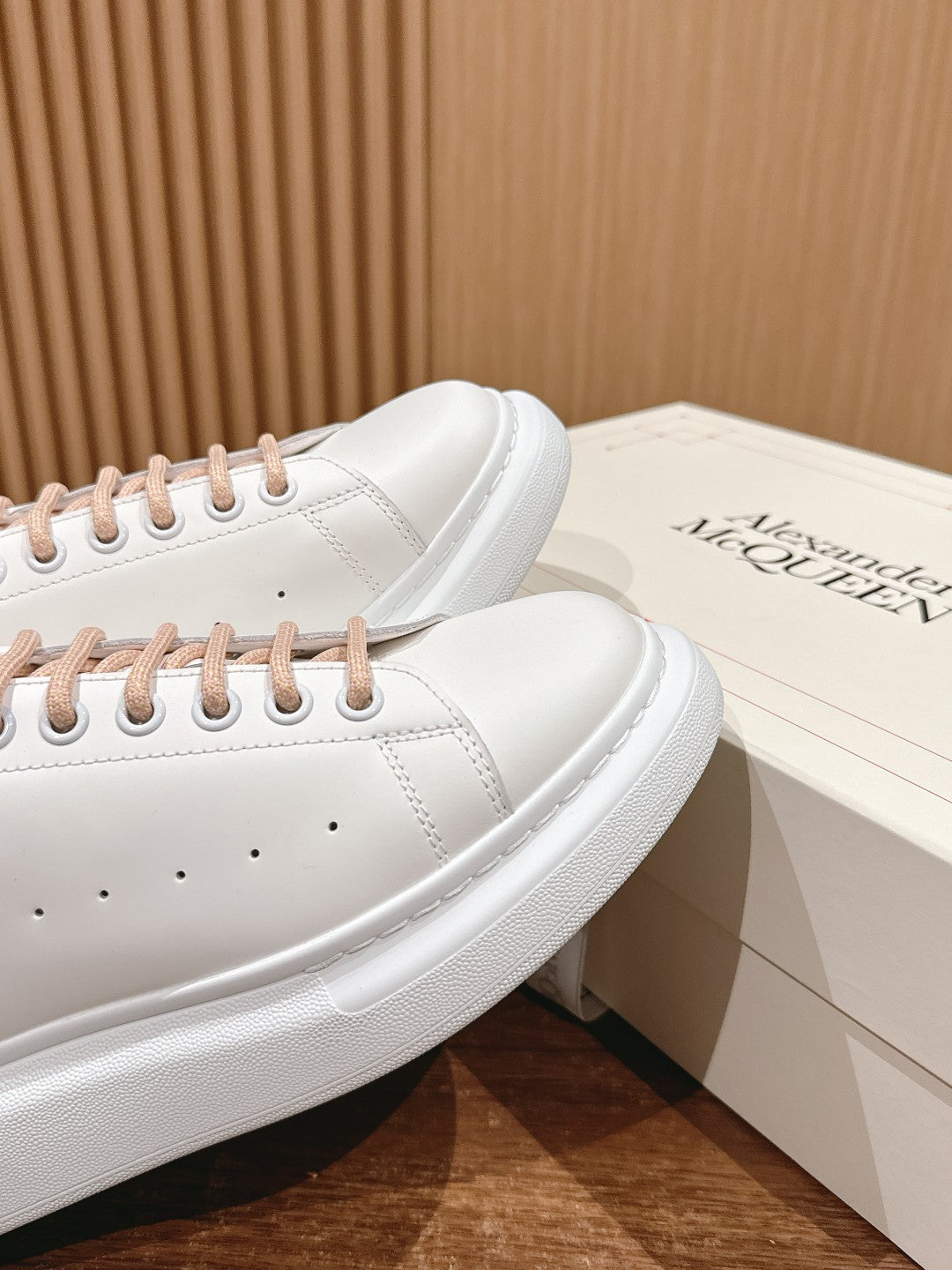 Luxury Shoes Alexander McQueen