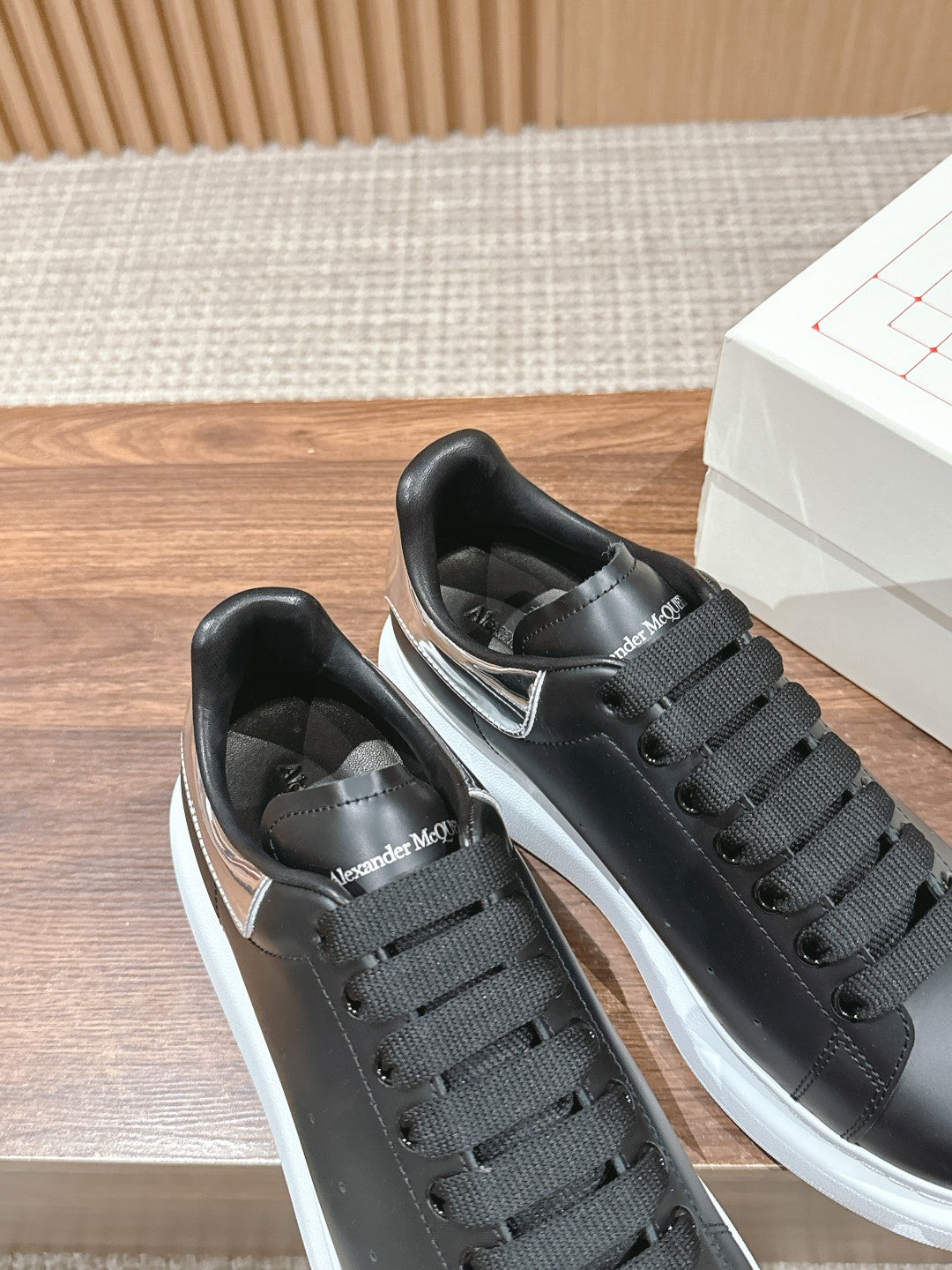 Luxury Shoes Alexander McQueen