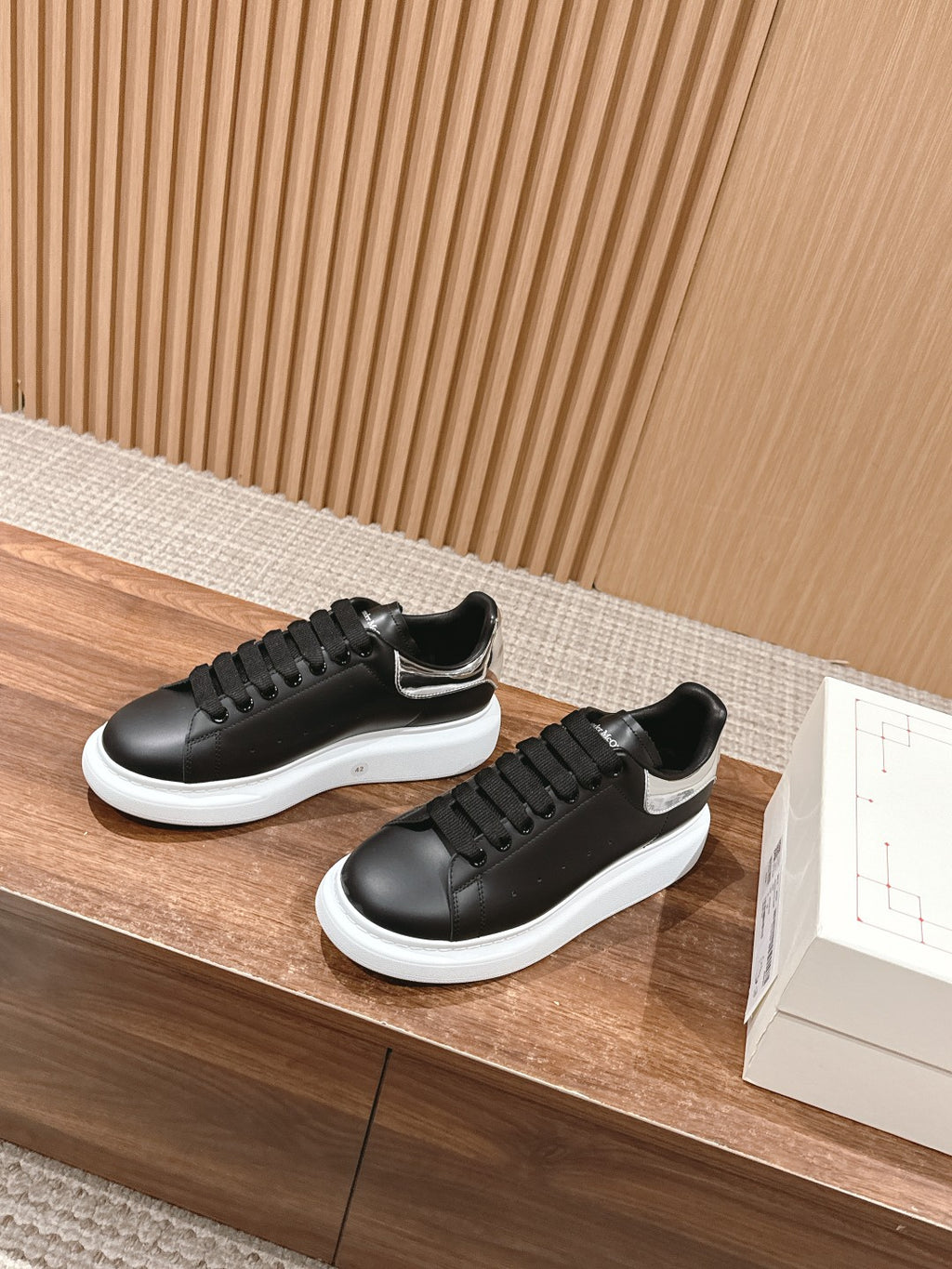 Luxury Shoes Alexander McQueen
