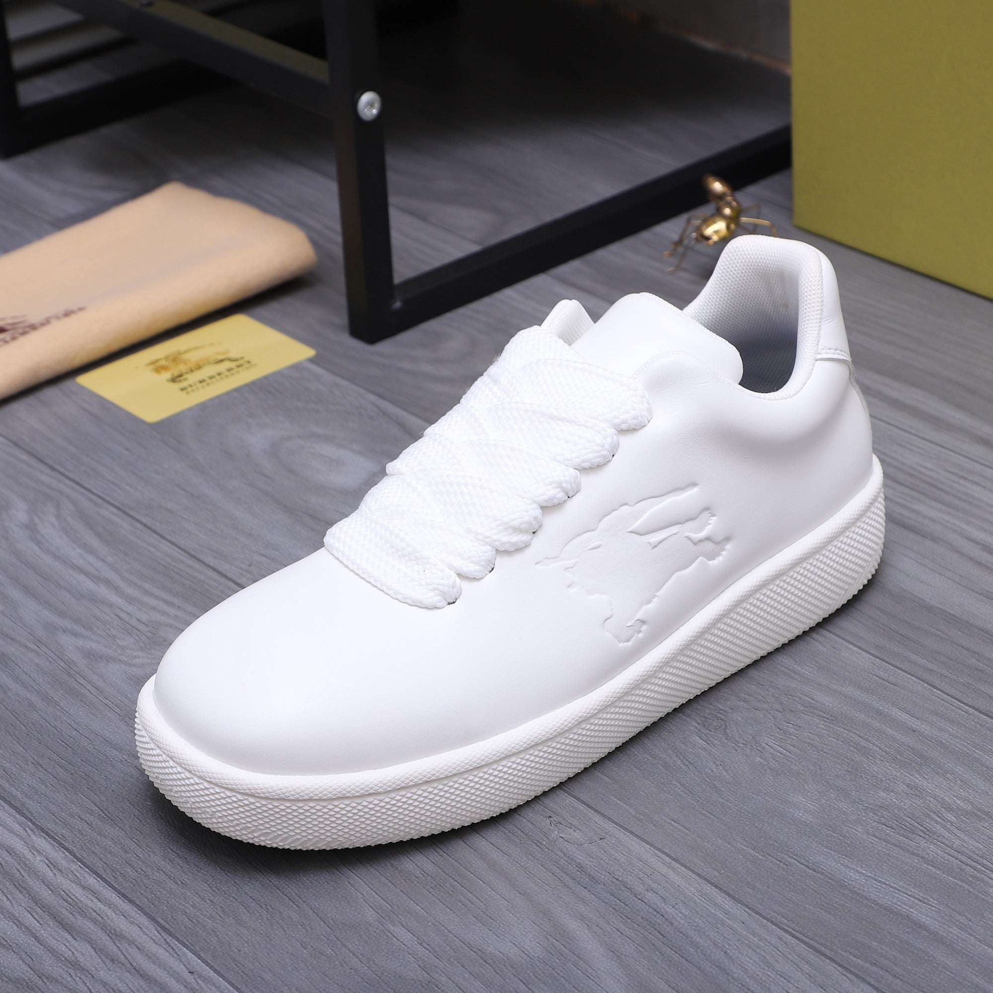 Luxury Shoes Burberry