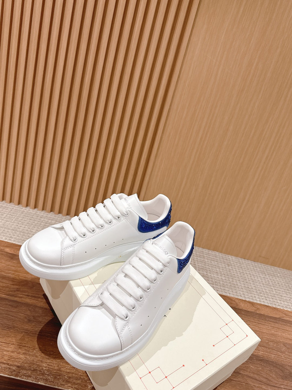 Luxury Shoes Alexander McQueen