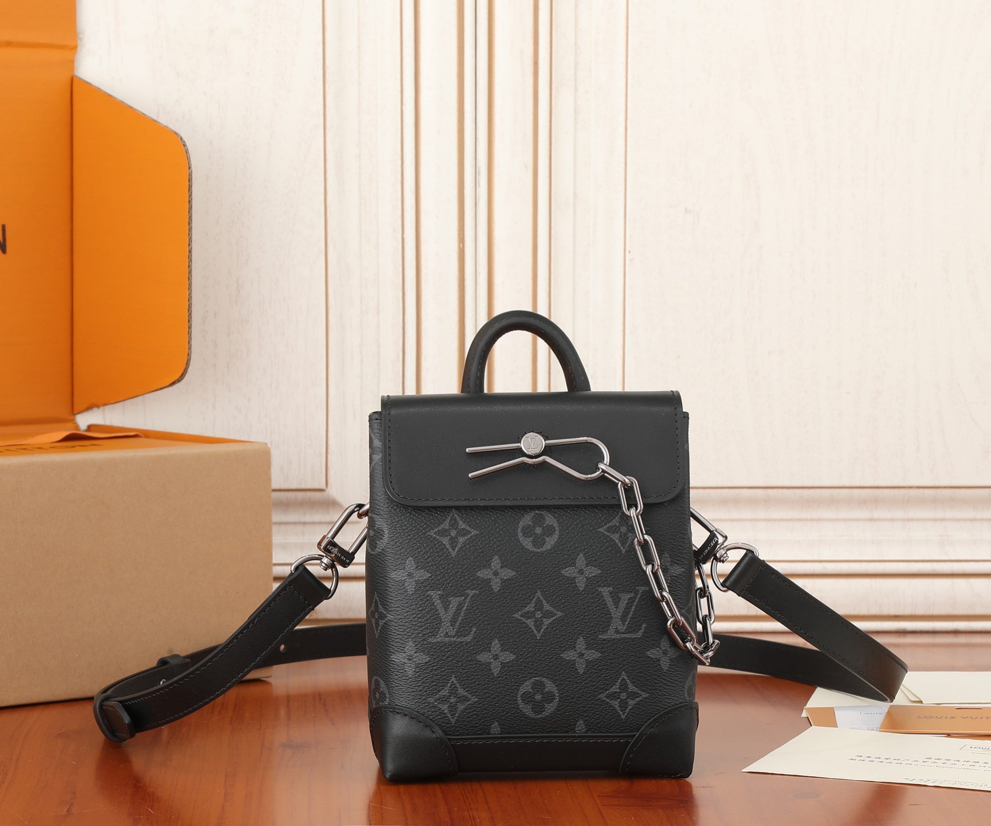 Bags Men Louis Vuitton