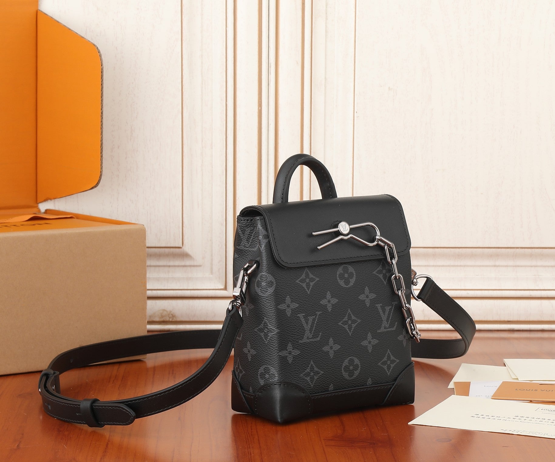 Bags Men Louis Vuitton