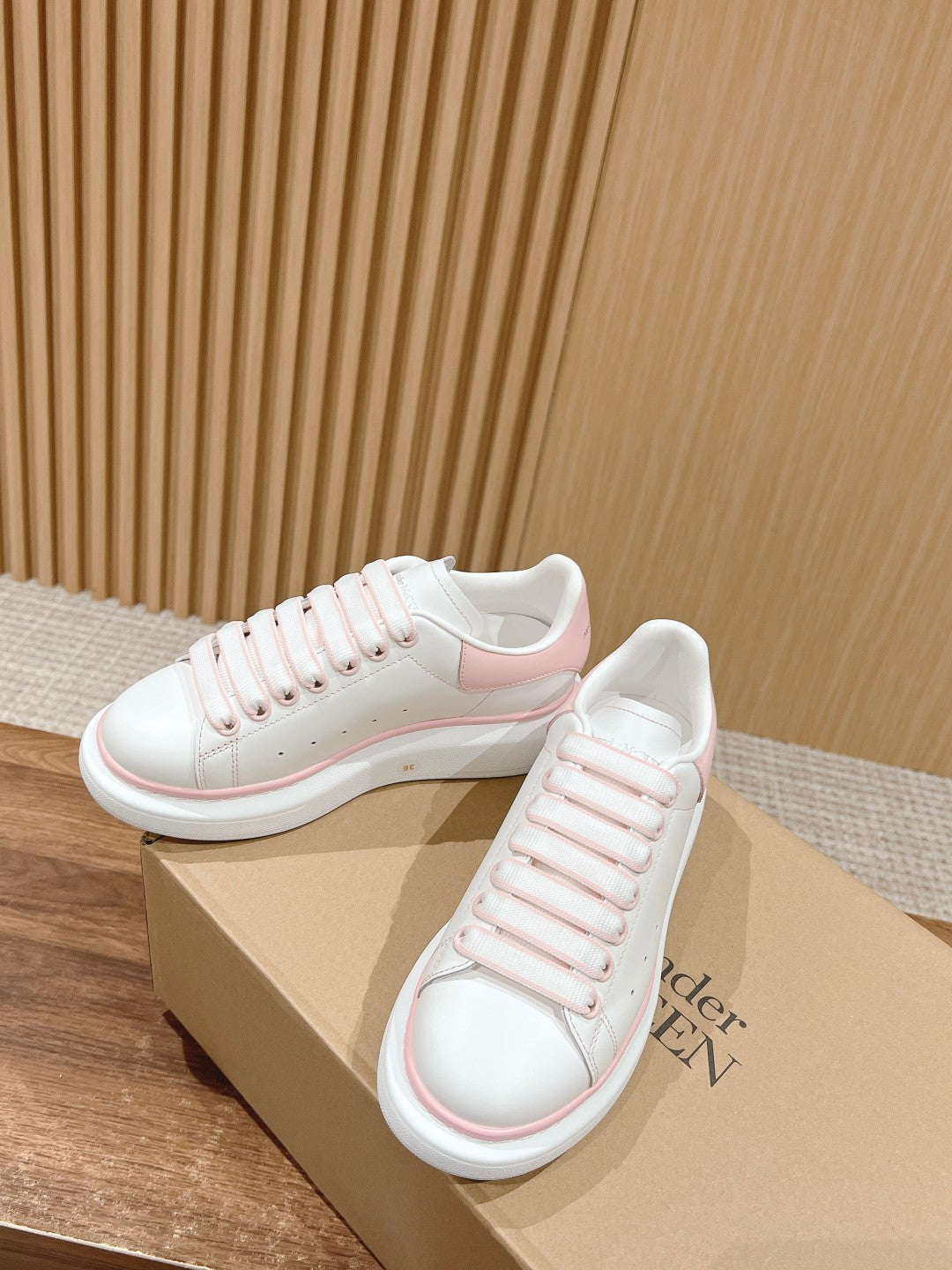 Luxury Shoes Alexander McQueen