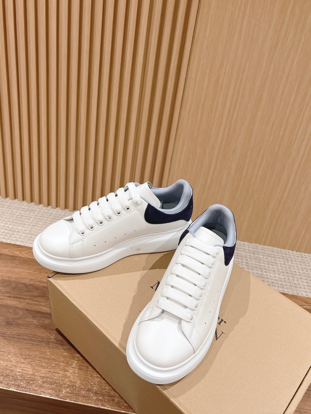 Luxury Shoes Alexander McQueen
