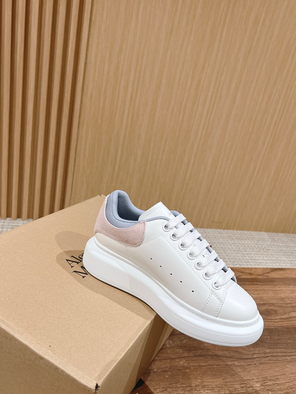 Luxury Shoes Alexander McQueen