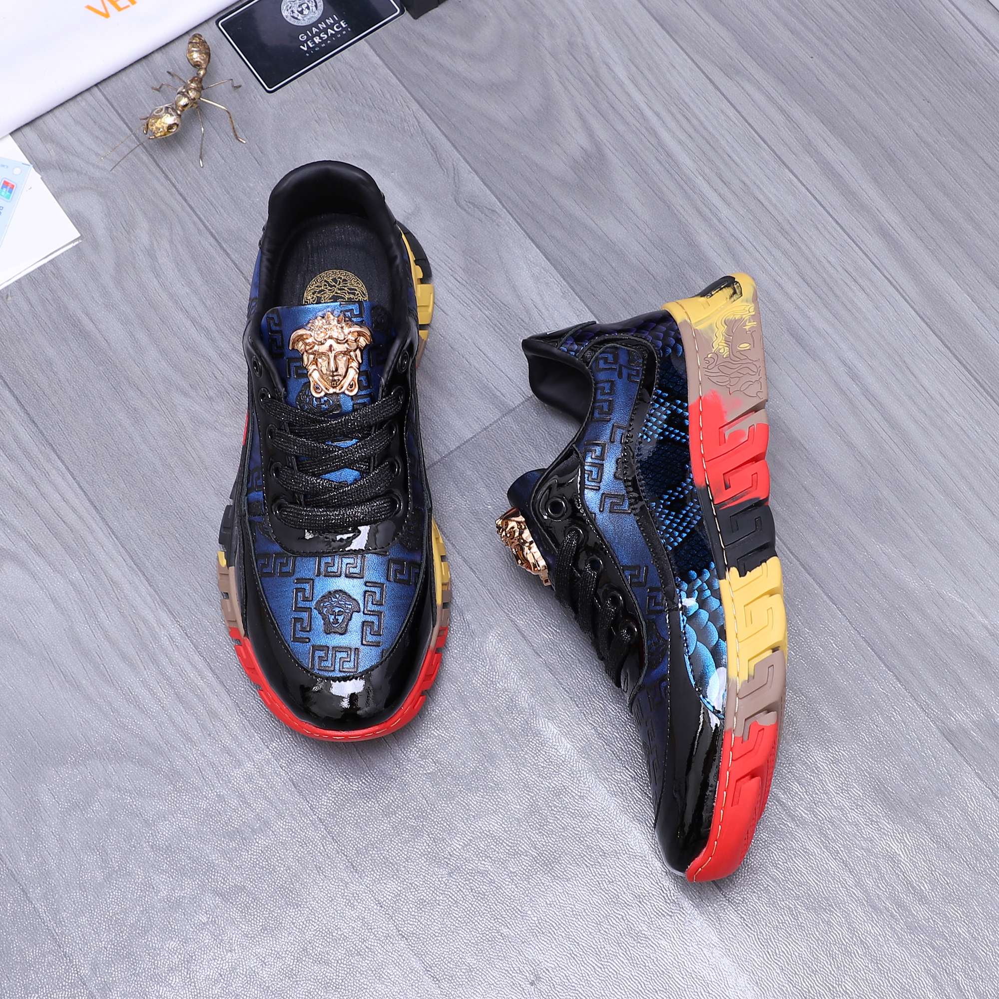 Luxury Shoes Versace