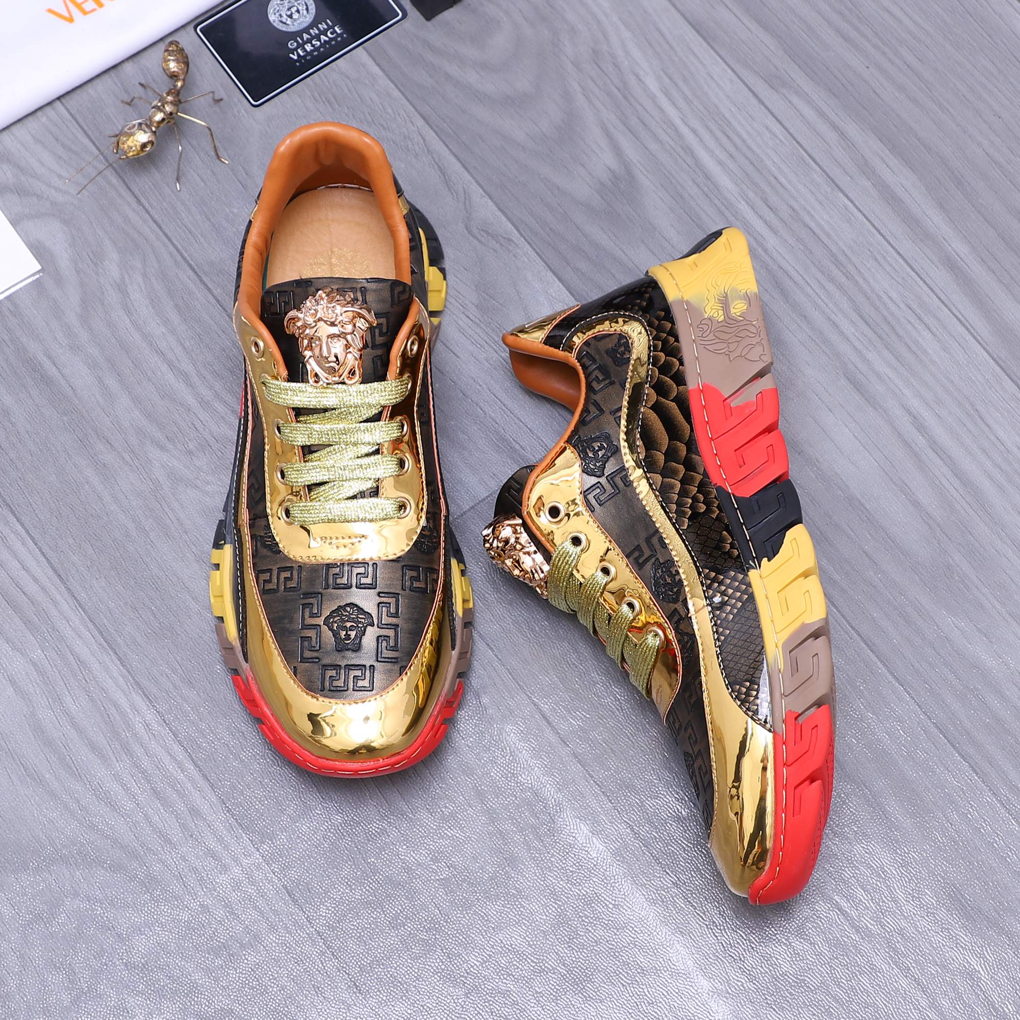 Luxury Shoes Versace