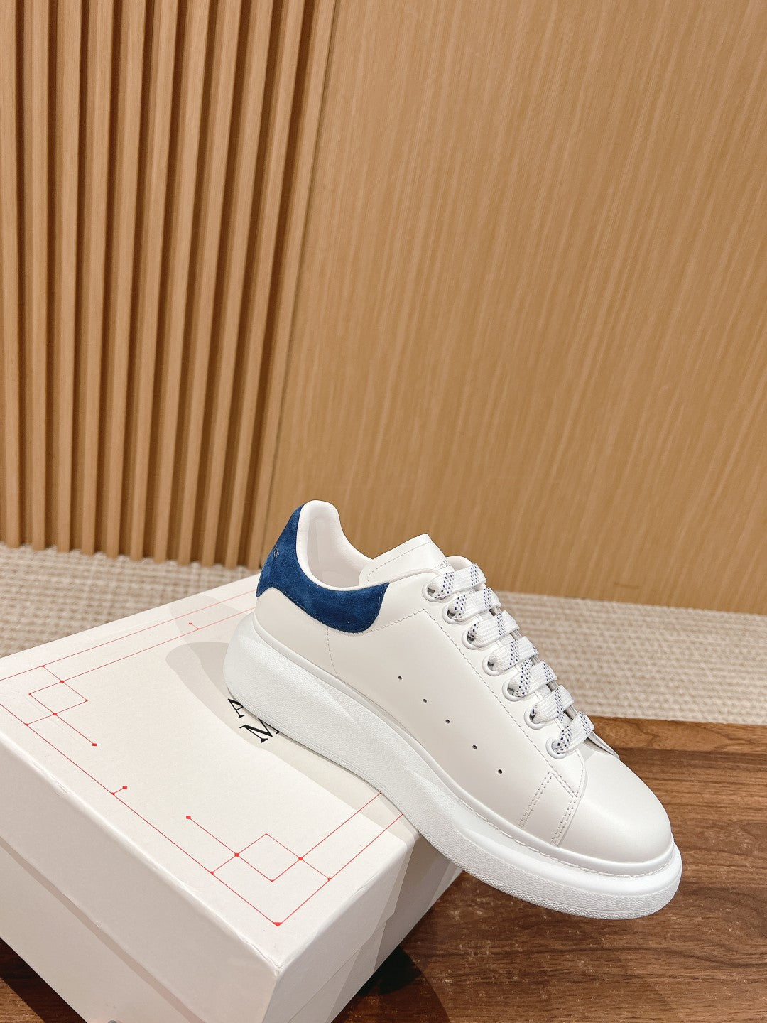 Luxury Shoes Alexander McQueen