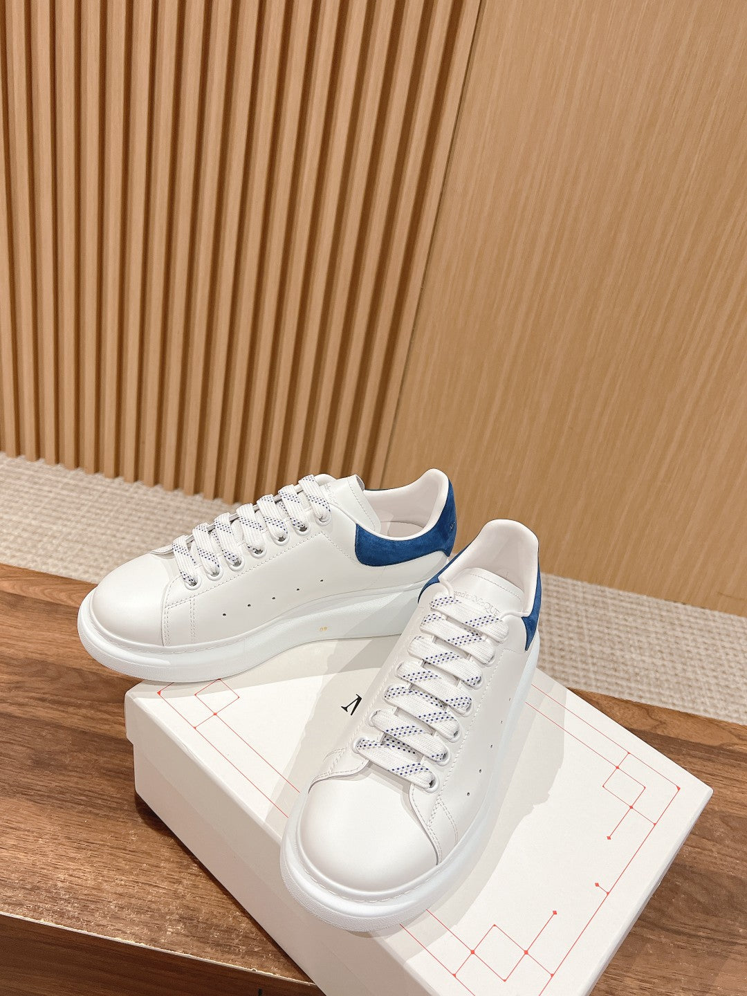 Luxury Shoes Alexander McQueen