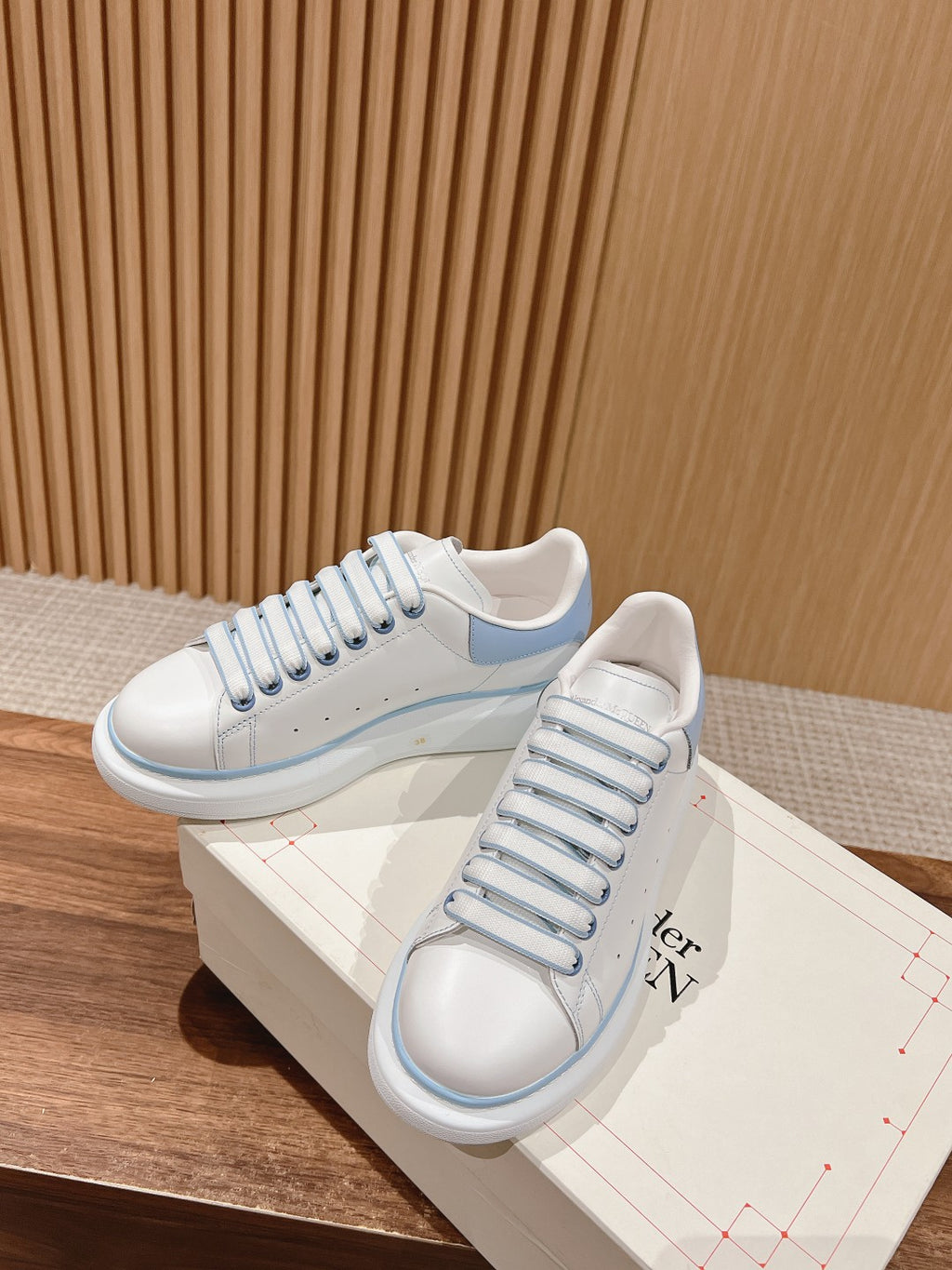 Luxury Shoes Alexander McQueen