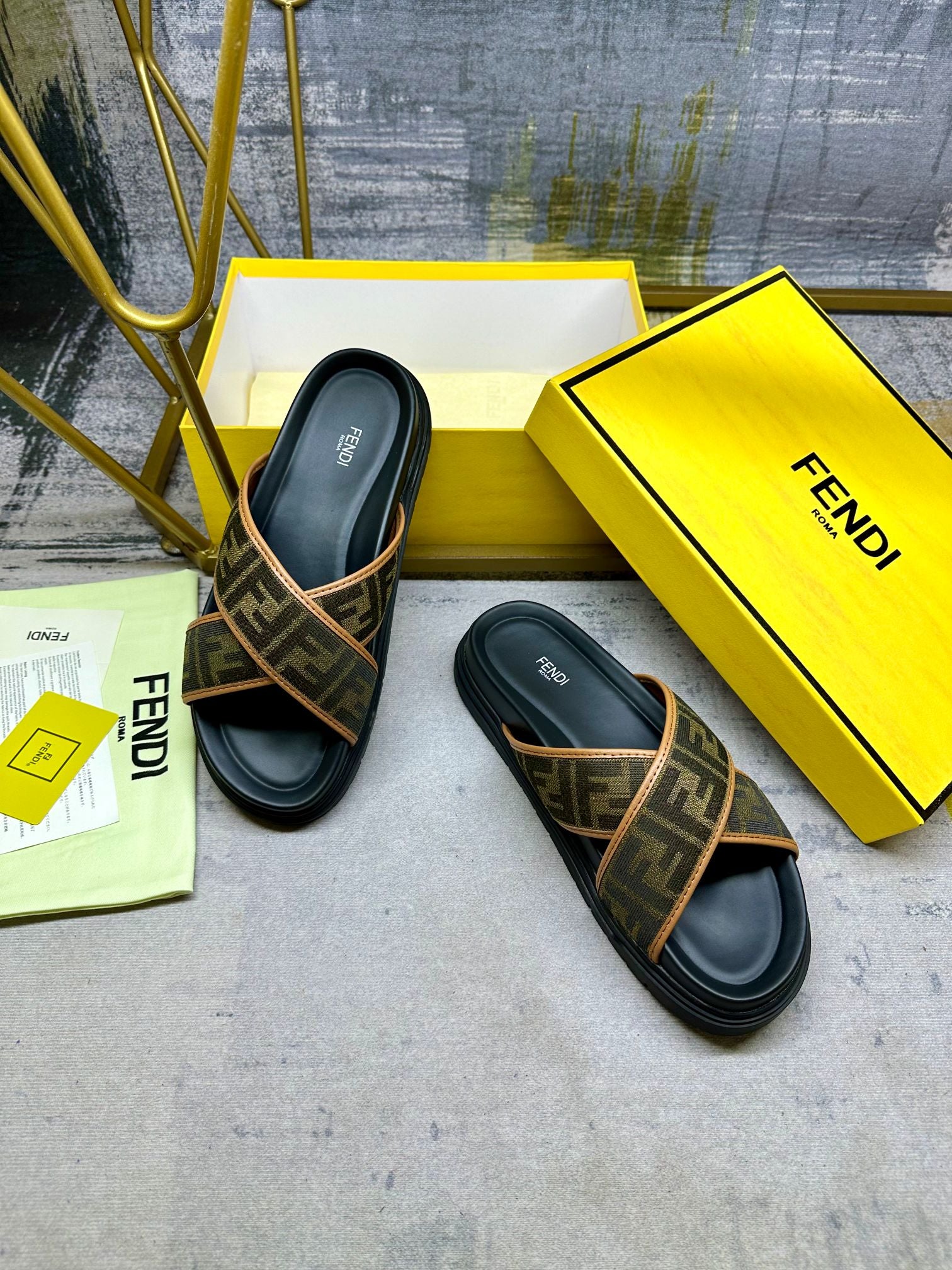 Luxury Shoes Fendi Sandals