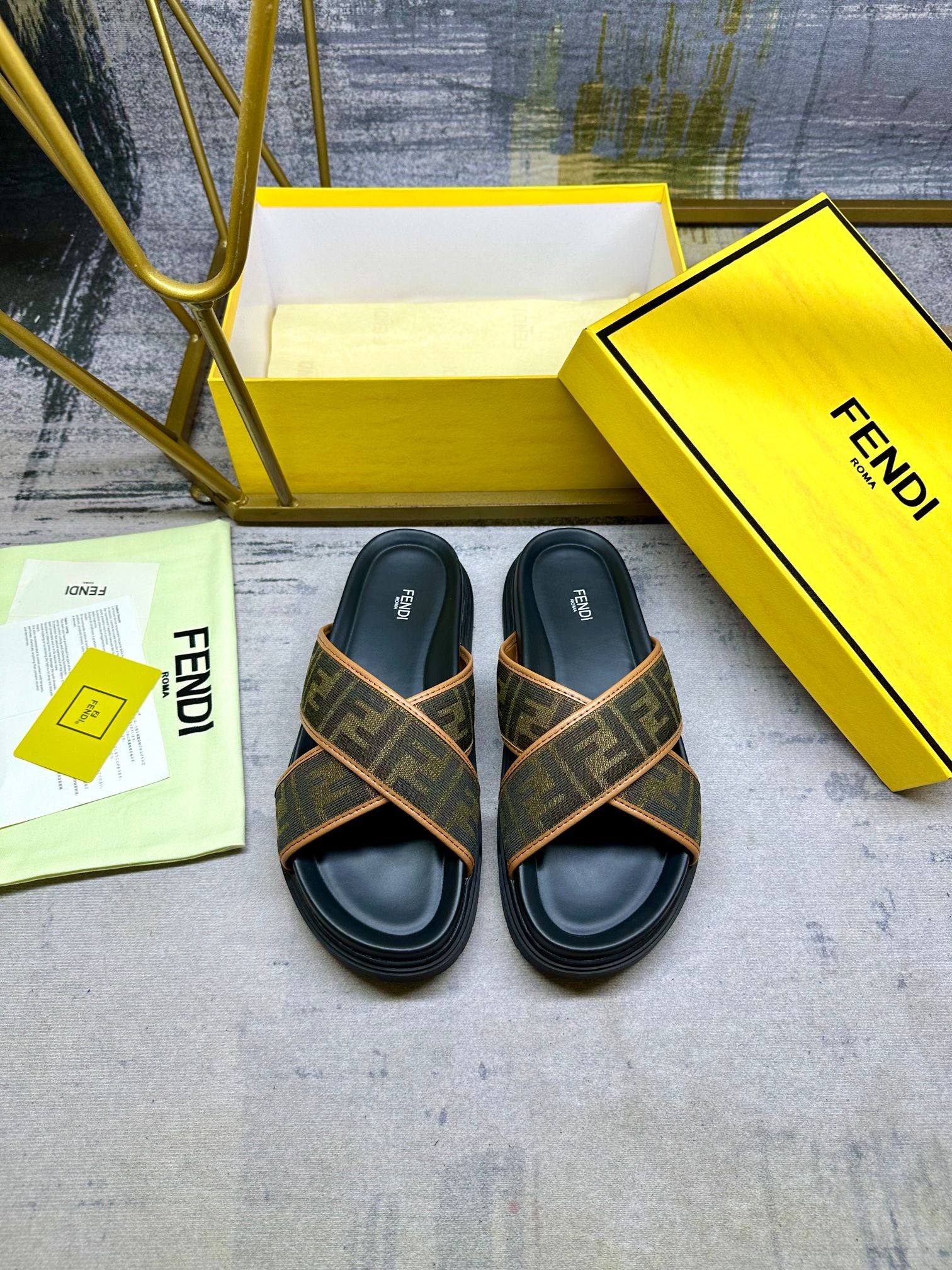 Luxury Shoes Fendi Sandals
