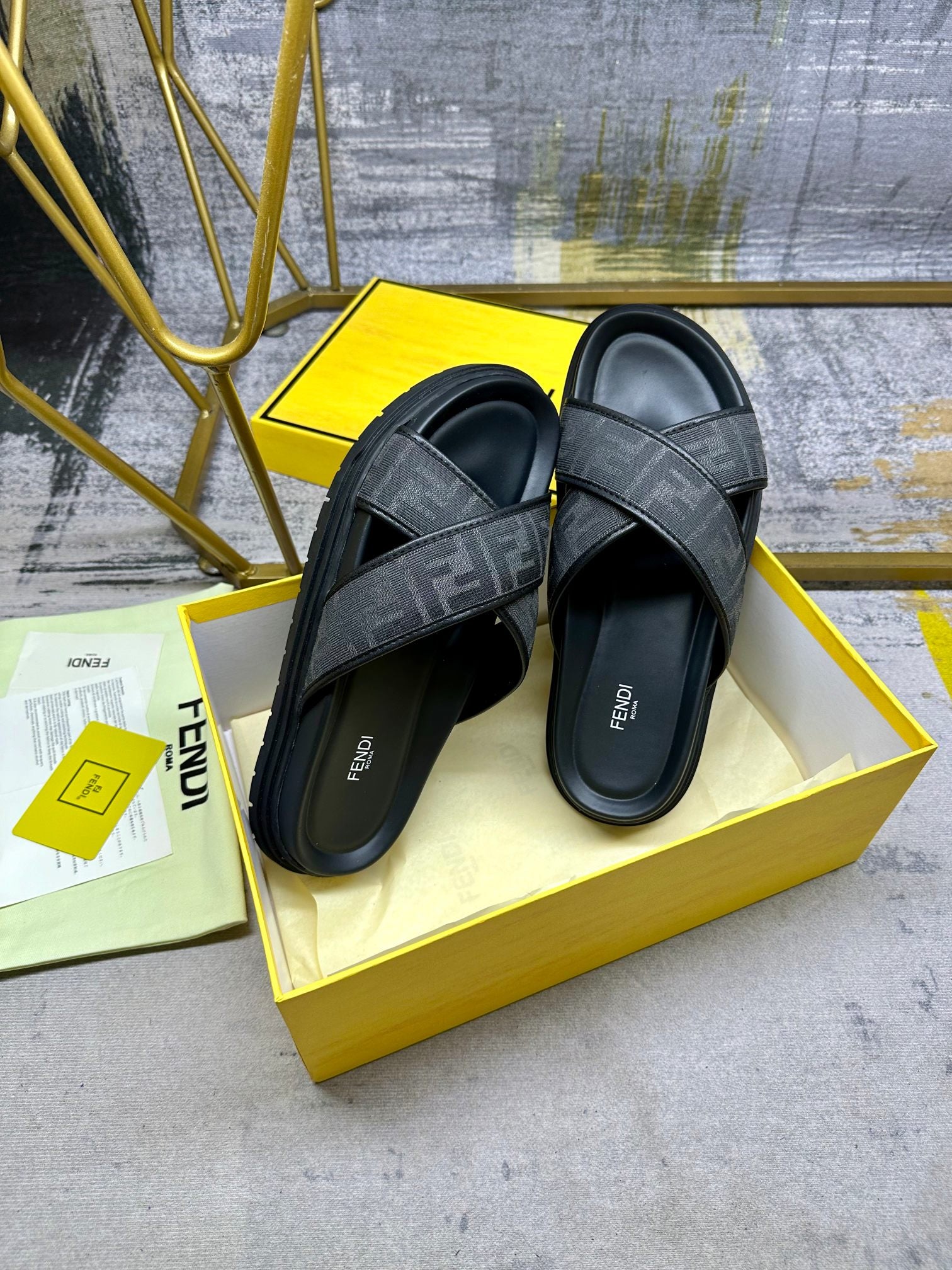 Luxury Shoes Fendi Sandals